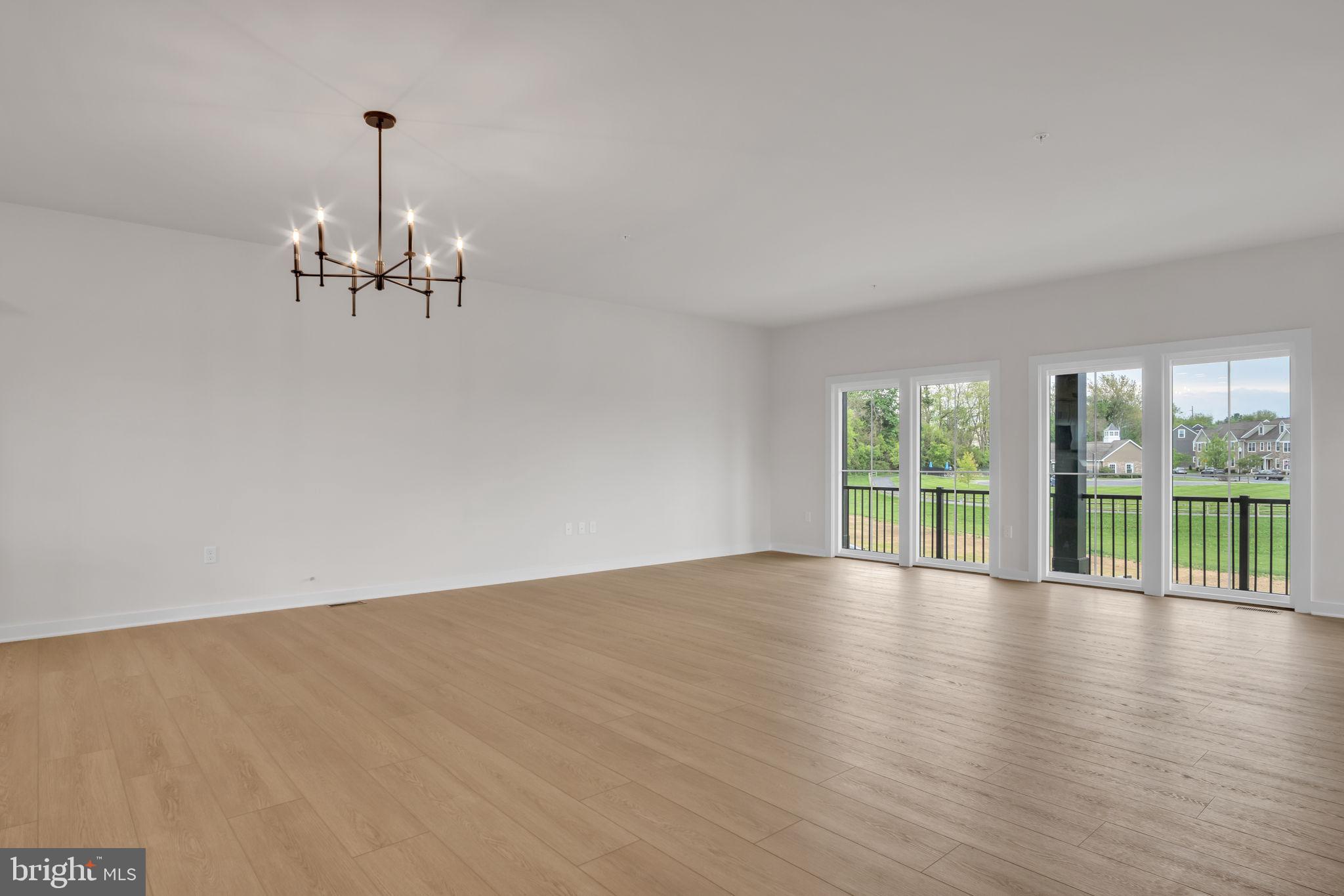 194 TRAILSIDE COURT