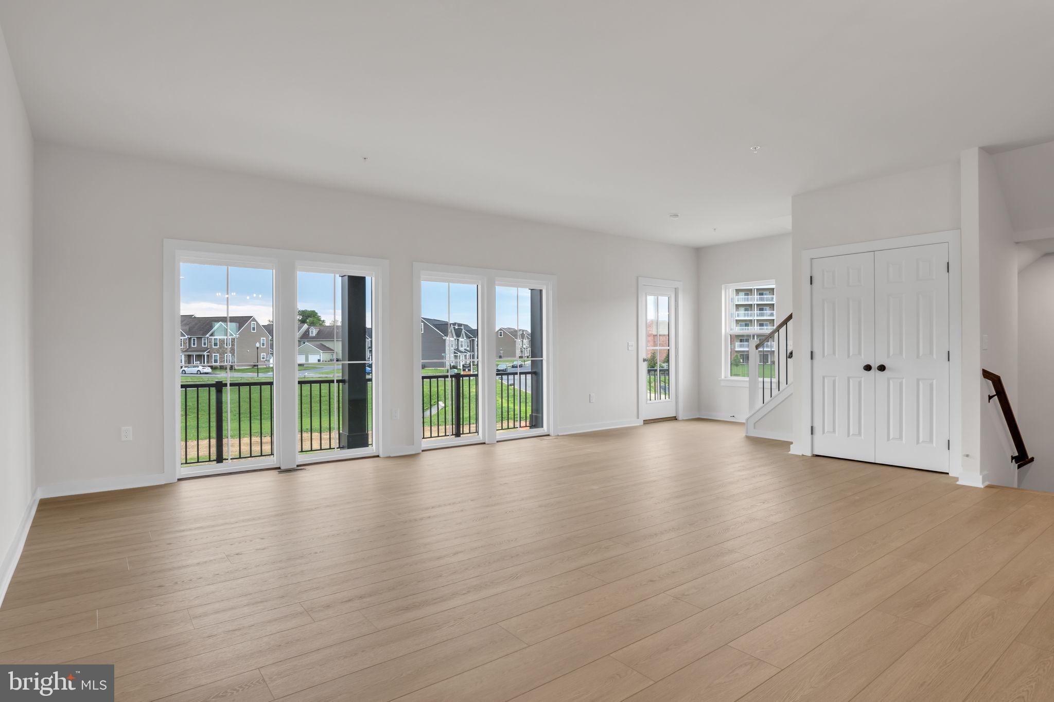 194 TRAILSIDE COURT