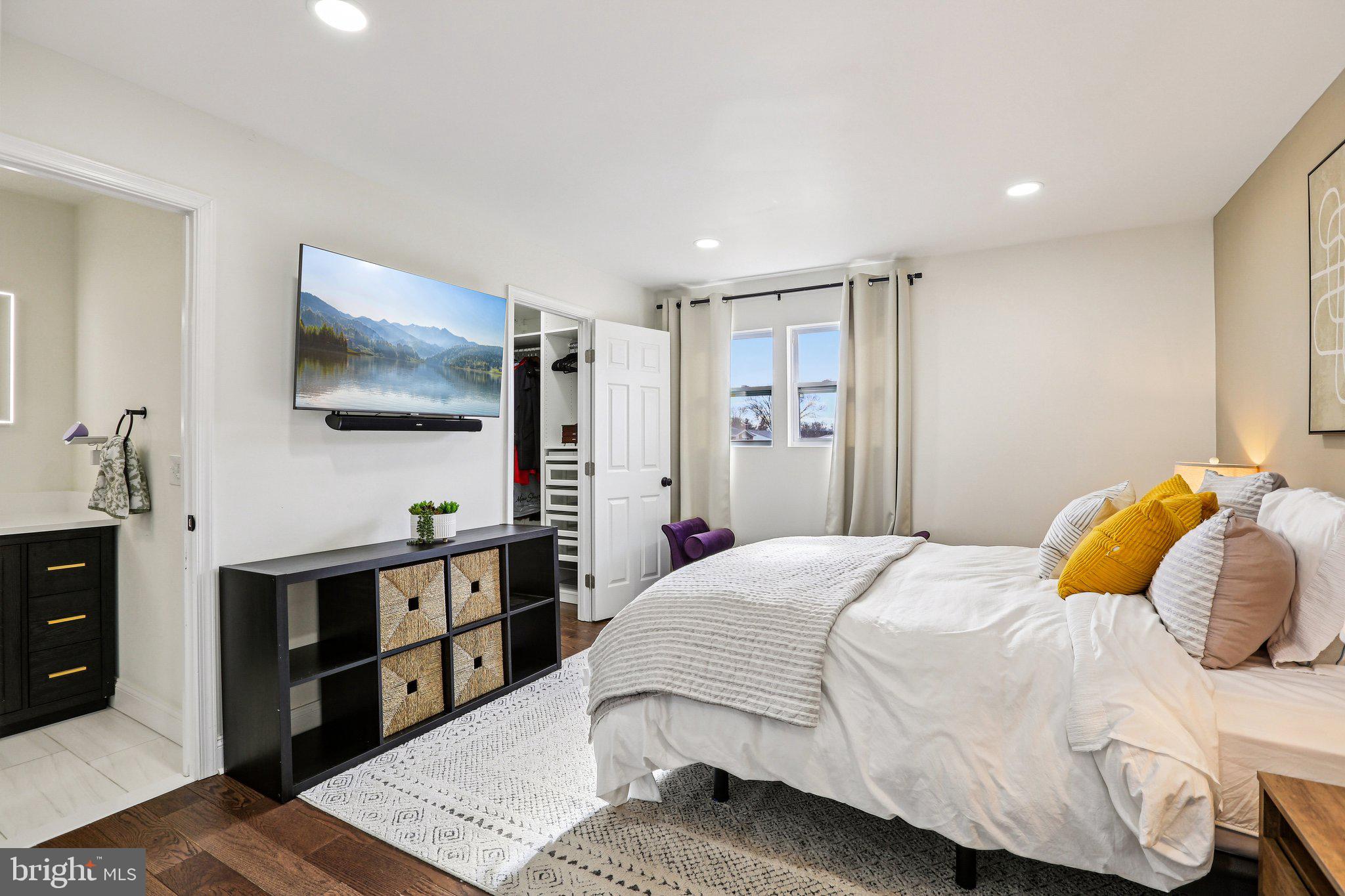 COURTHAVEN - Residential