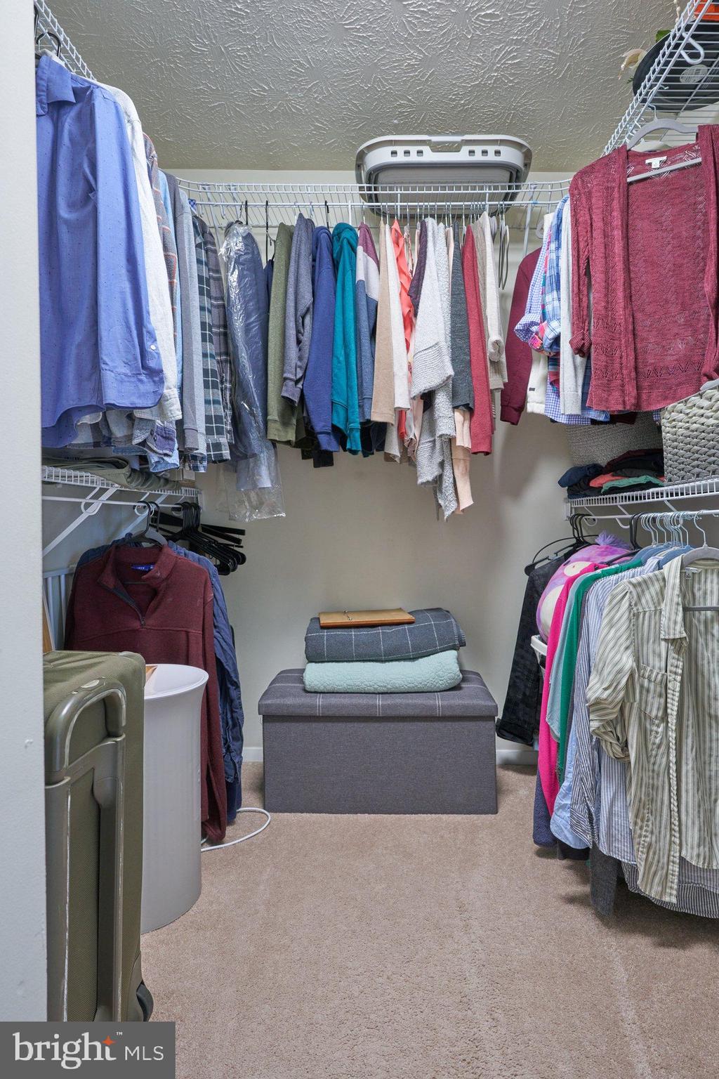 GUNNERS LAKE VILLAGE - Residential