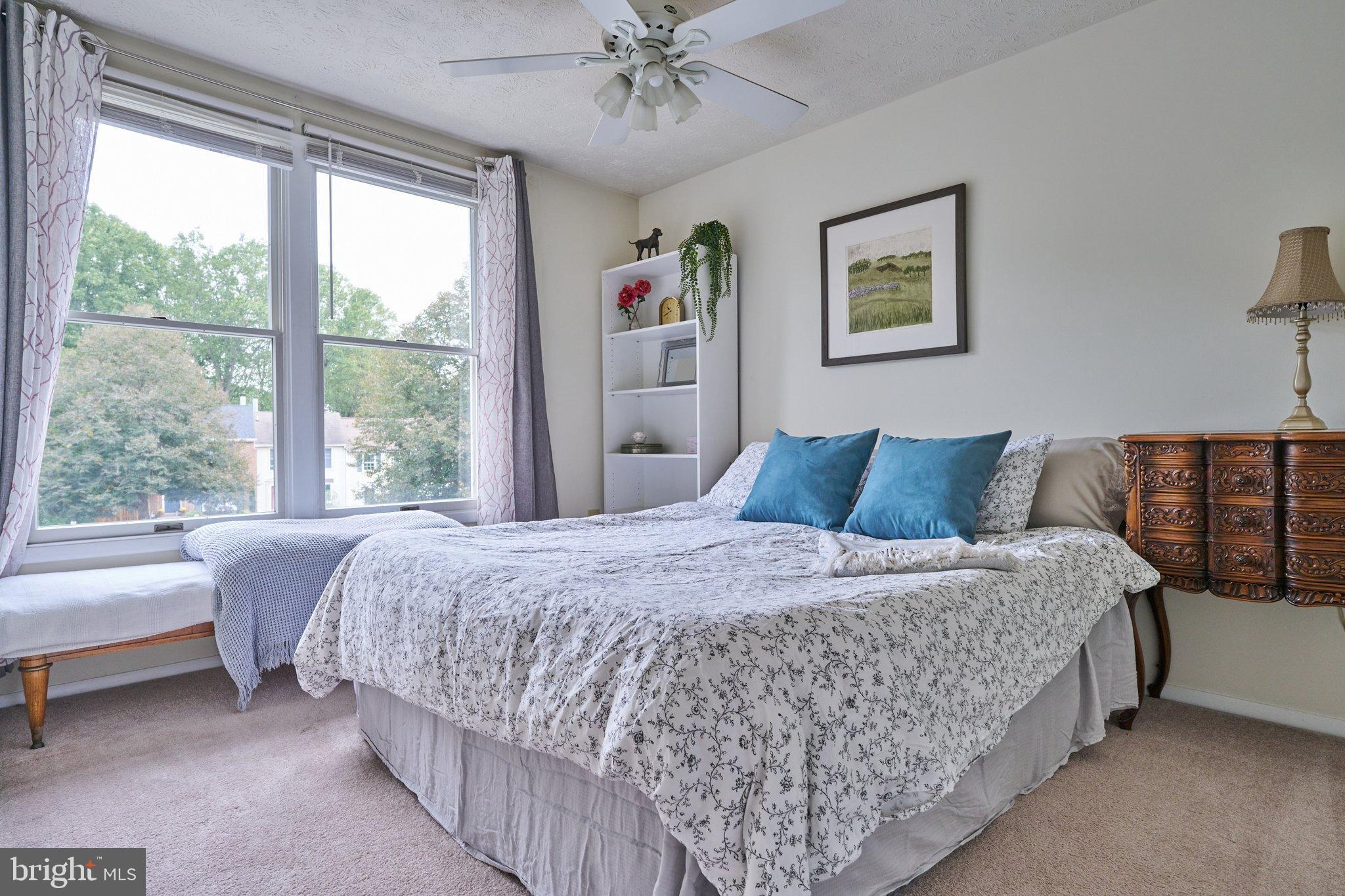 GUNNERS LAKE VILLAGE - Residential