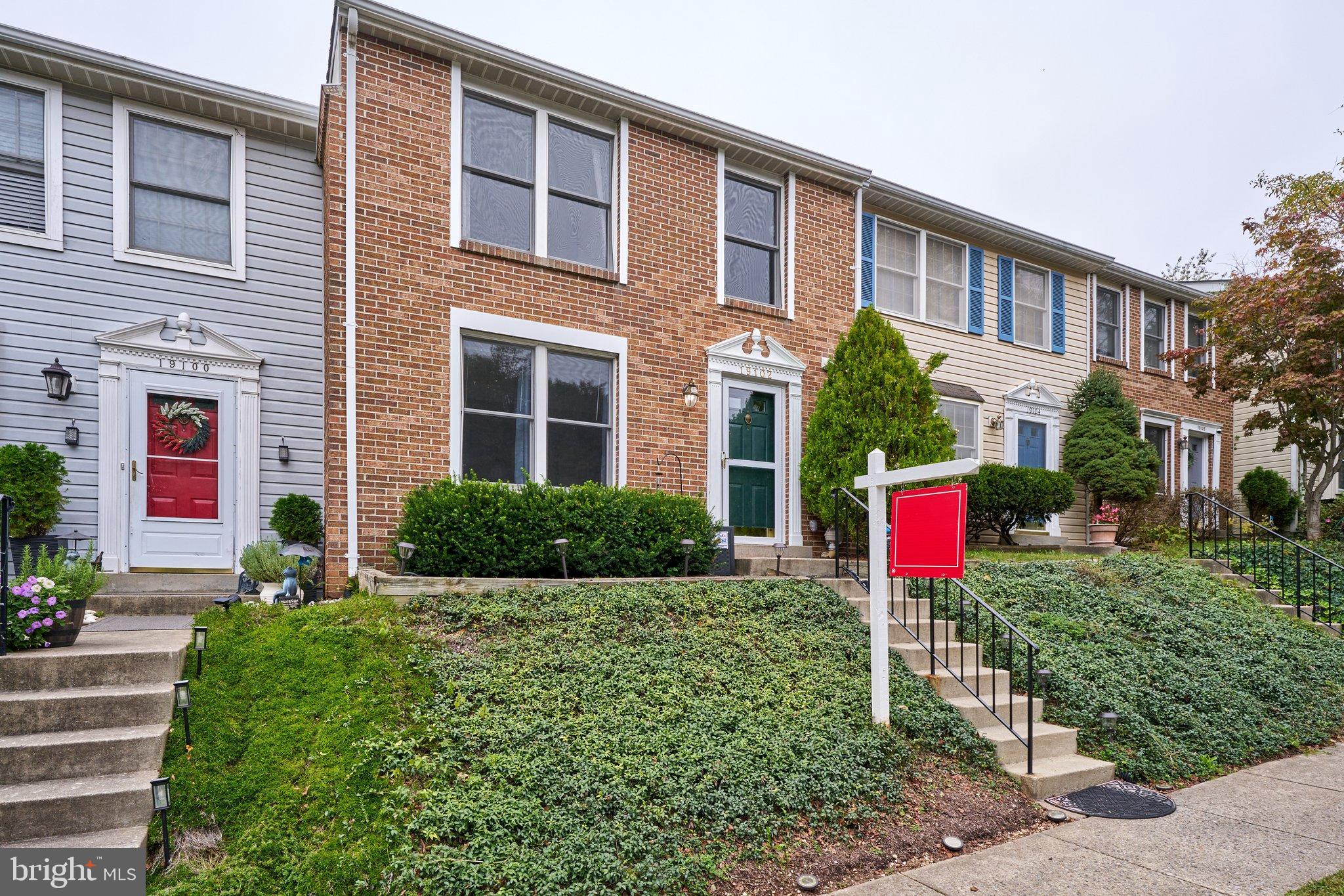 GUNNERS LAKE VILLAGE - Residential