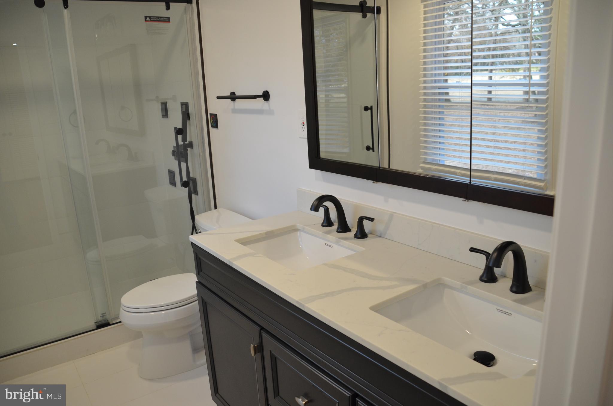 TANTALLON ON THE POTOMAC - Residential Lease