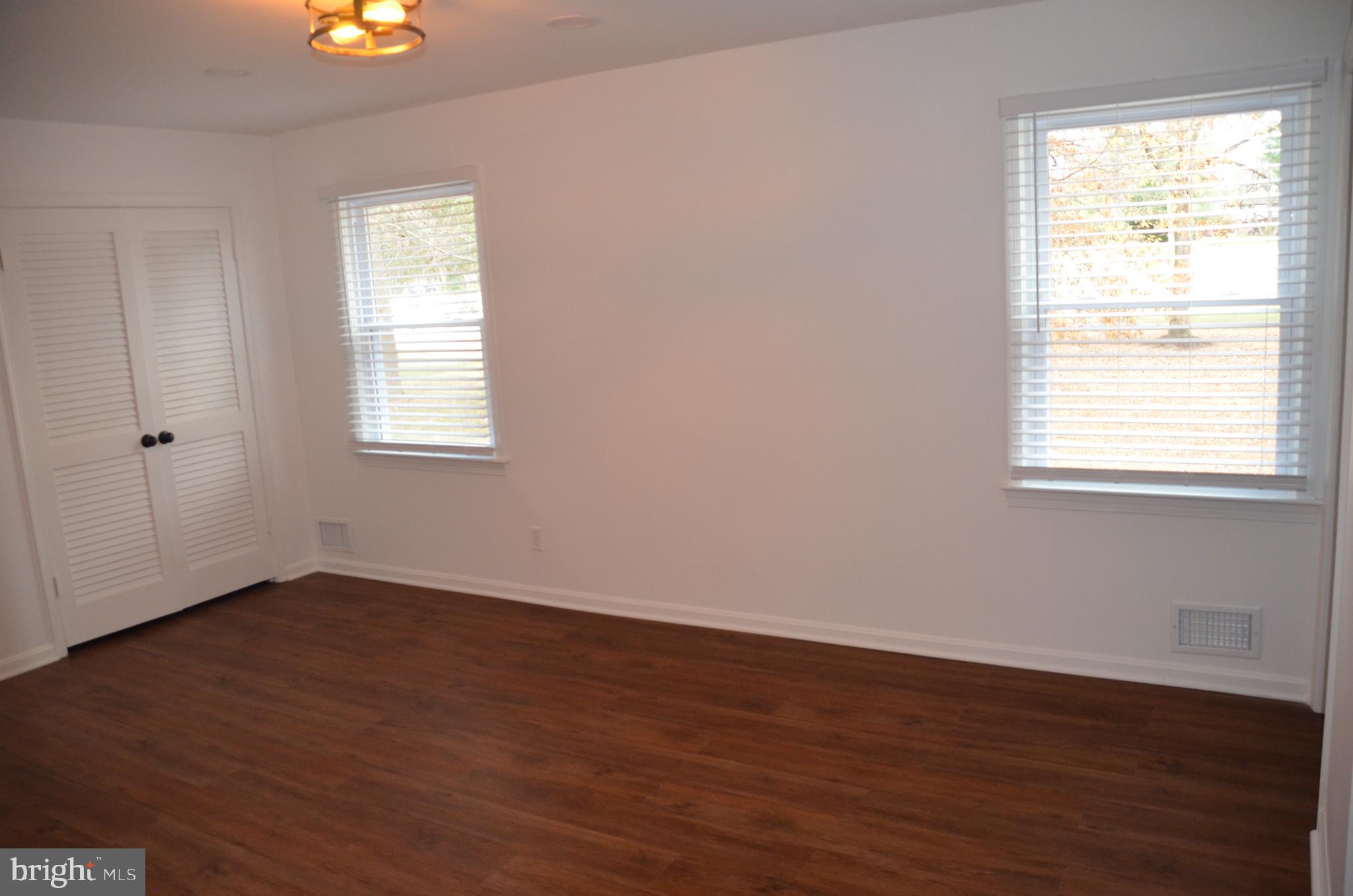 TANTALLON ON THE POTOMAC - Residential Lease