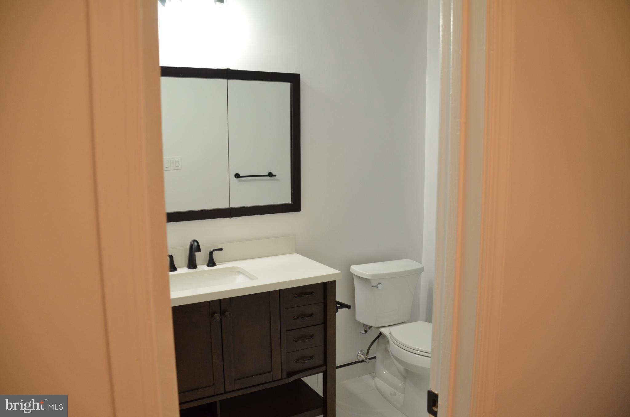 TANTALLON ON THE POTOMAC - Residential Lease