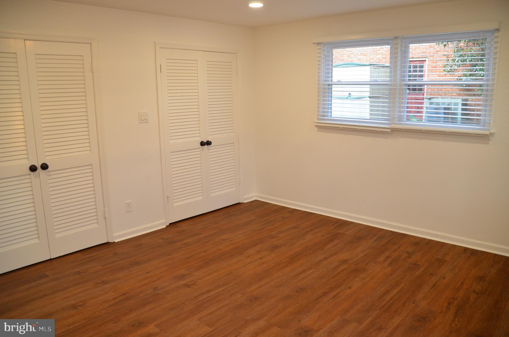 TANTALLON ON THE POTOMAC - Residential Lease