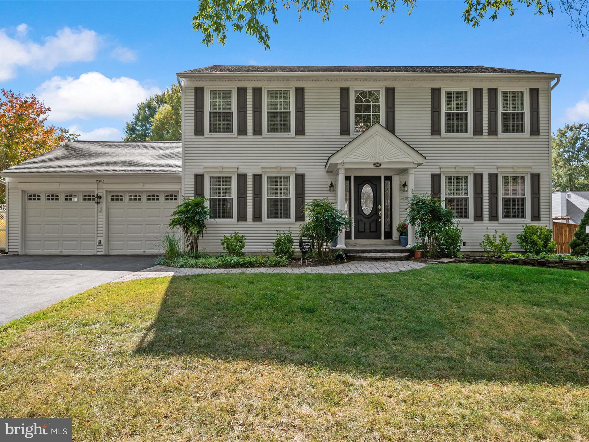 2305 NANTUCKET DRIVE