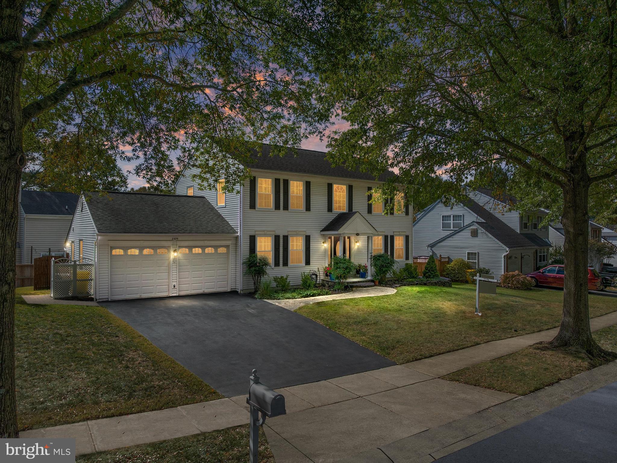 2305 NANTUCKET DRIVE