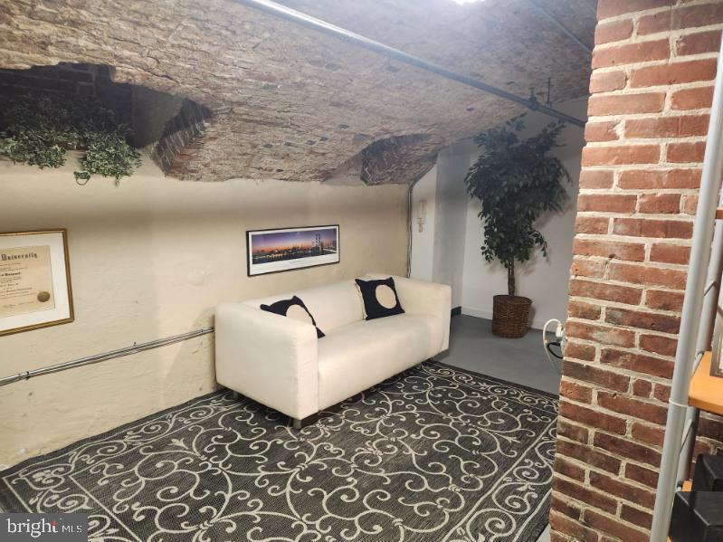 136-38 N 2ND STREET 1B