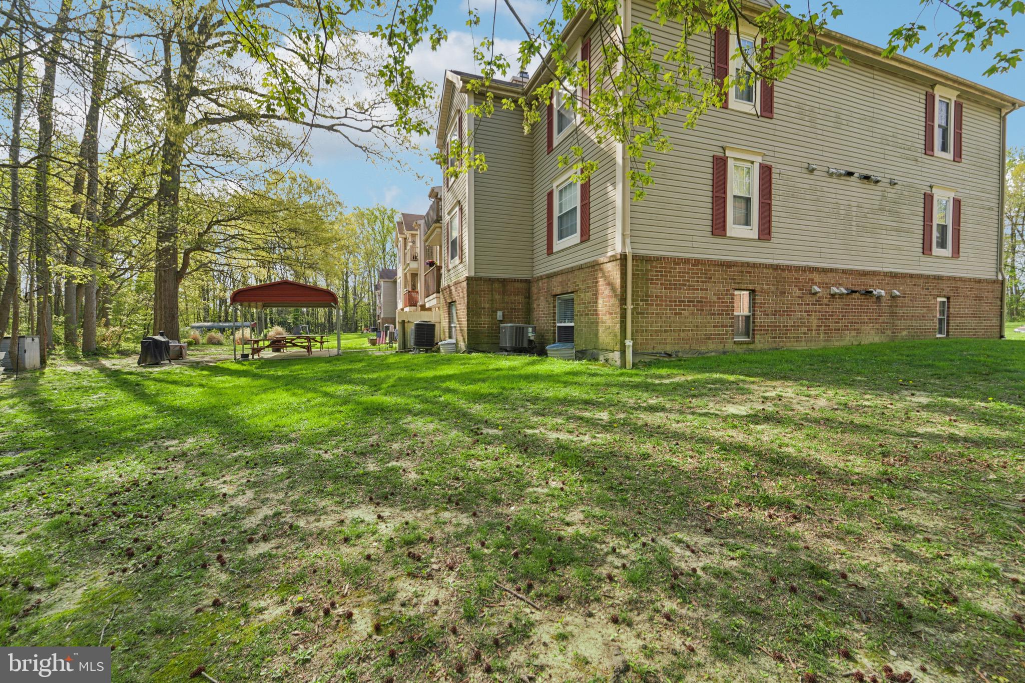 LONG COVE CONDOMINIUMS - Residential