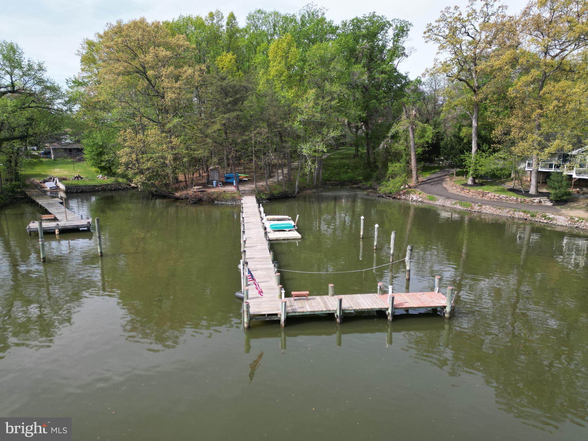 LONG COVE CONDOMINIUMS - Residential