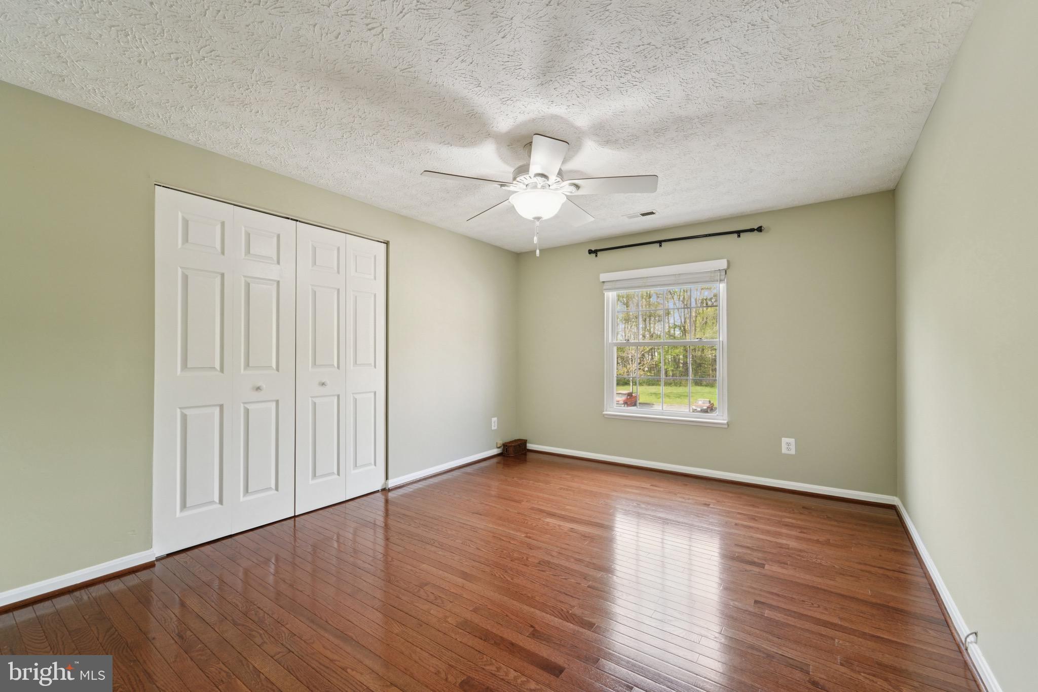 LONG COVE CONDOMINIUMS - Residential