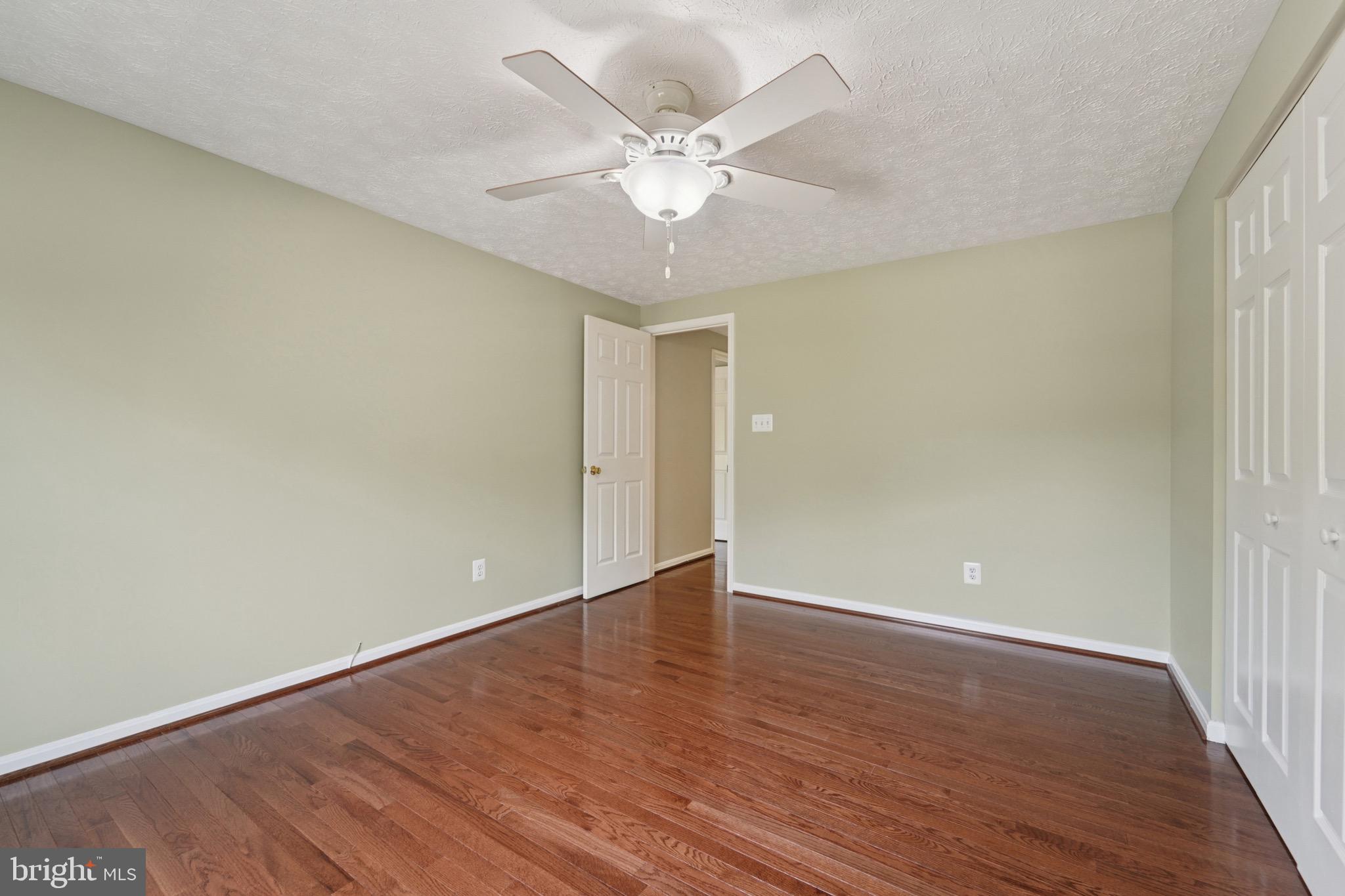 LONG COVE CONDOMINIUMS - Residential