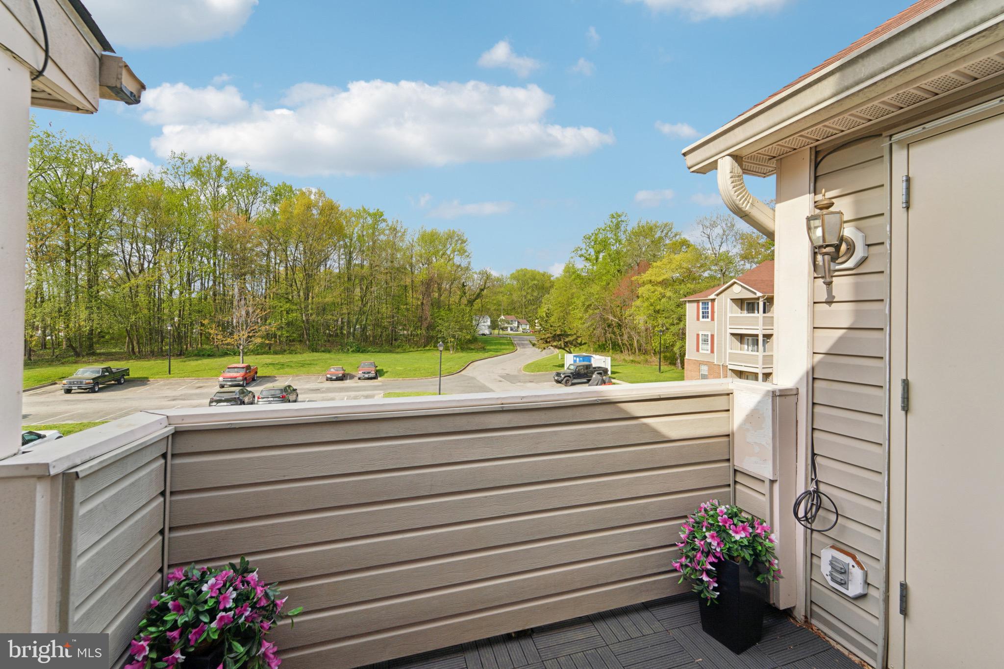 LONG COVE CONDOMINIUMS - Residential