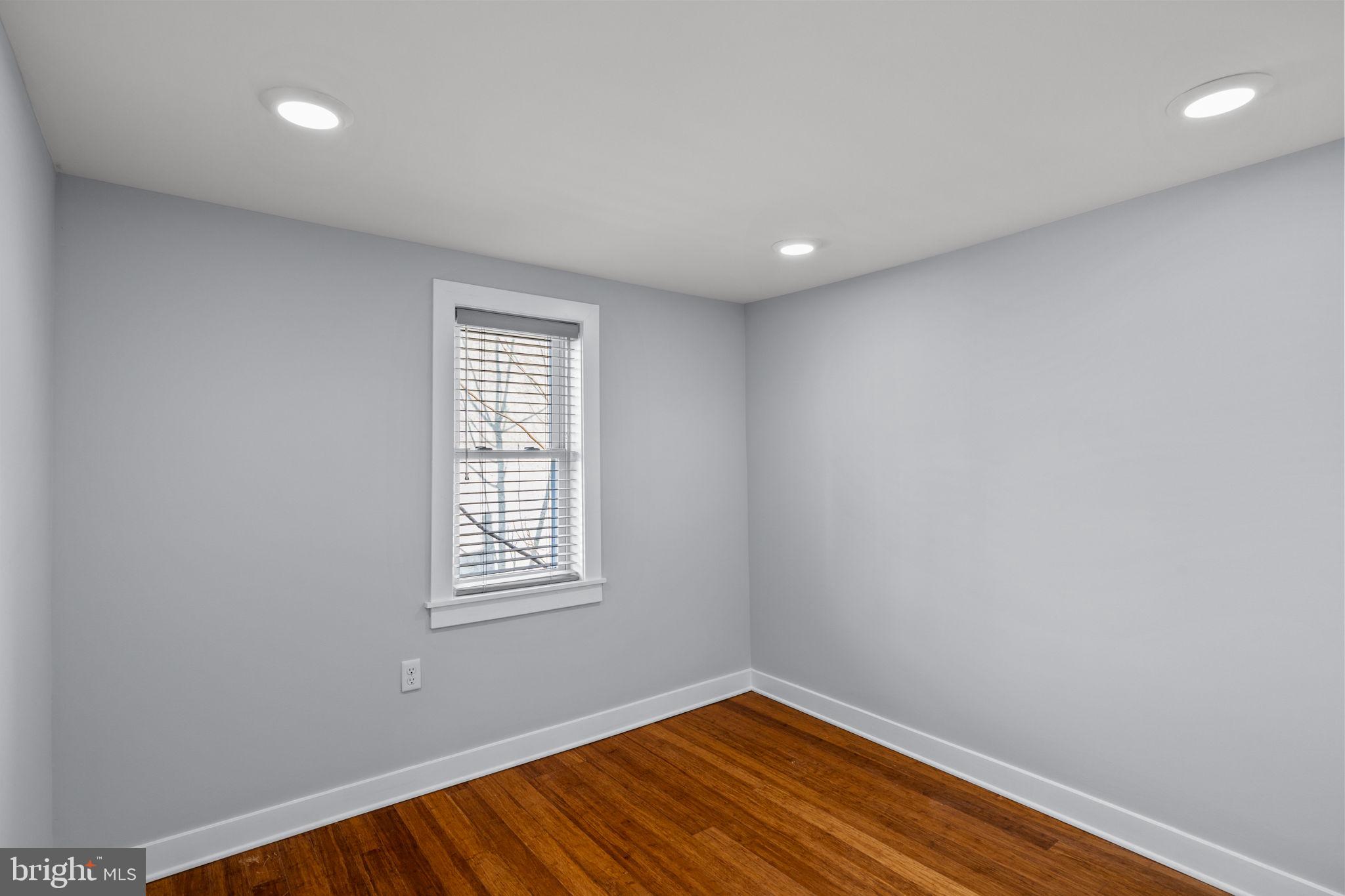 PASSYUNK SQUARE - Residential