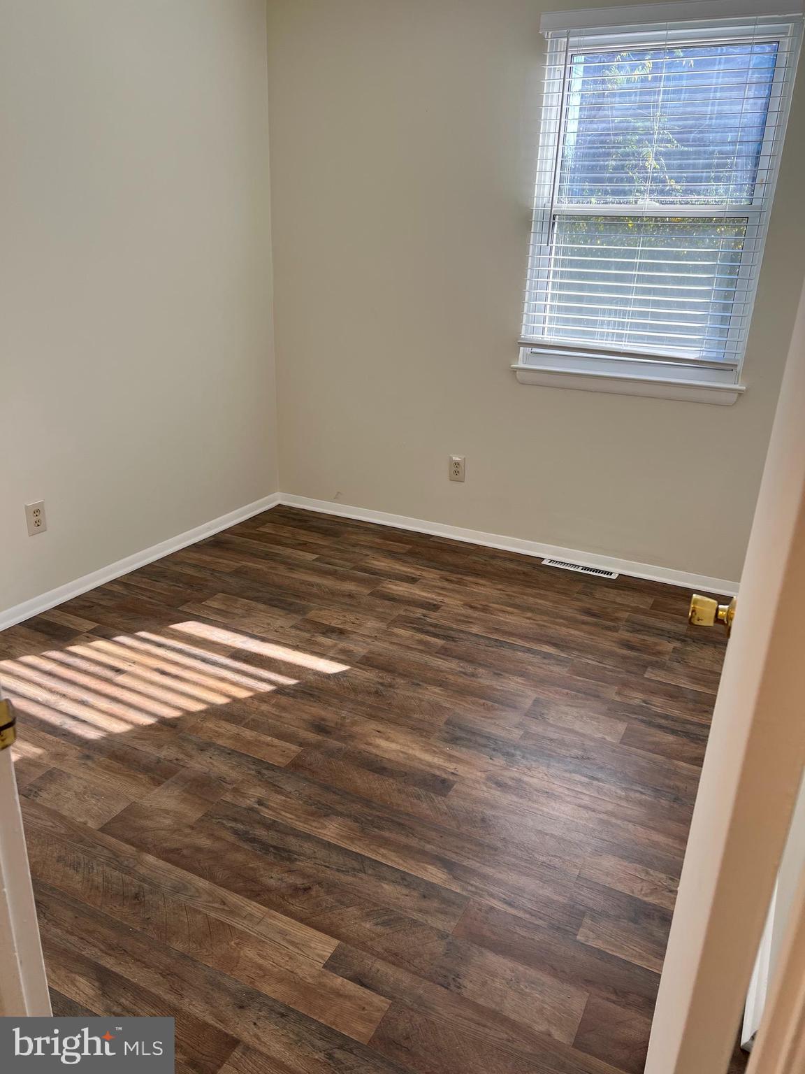 HAMPDEN HISTORIC DISTRICT - Residential