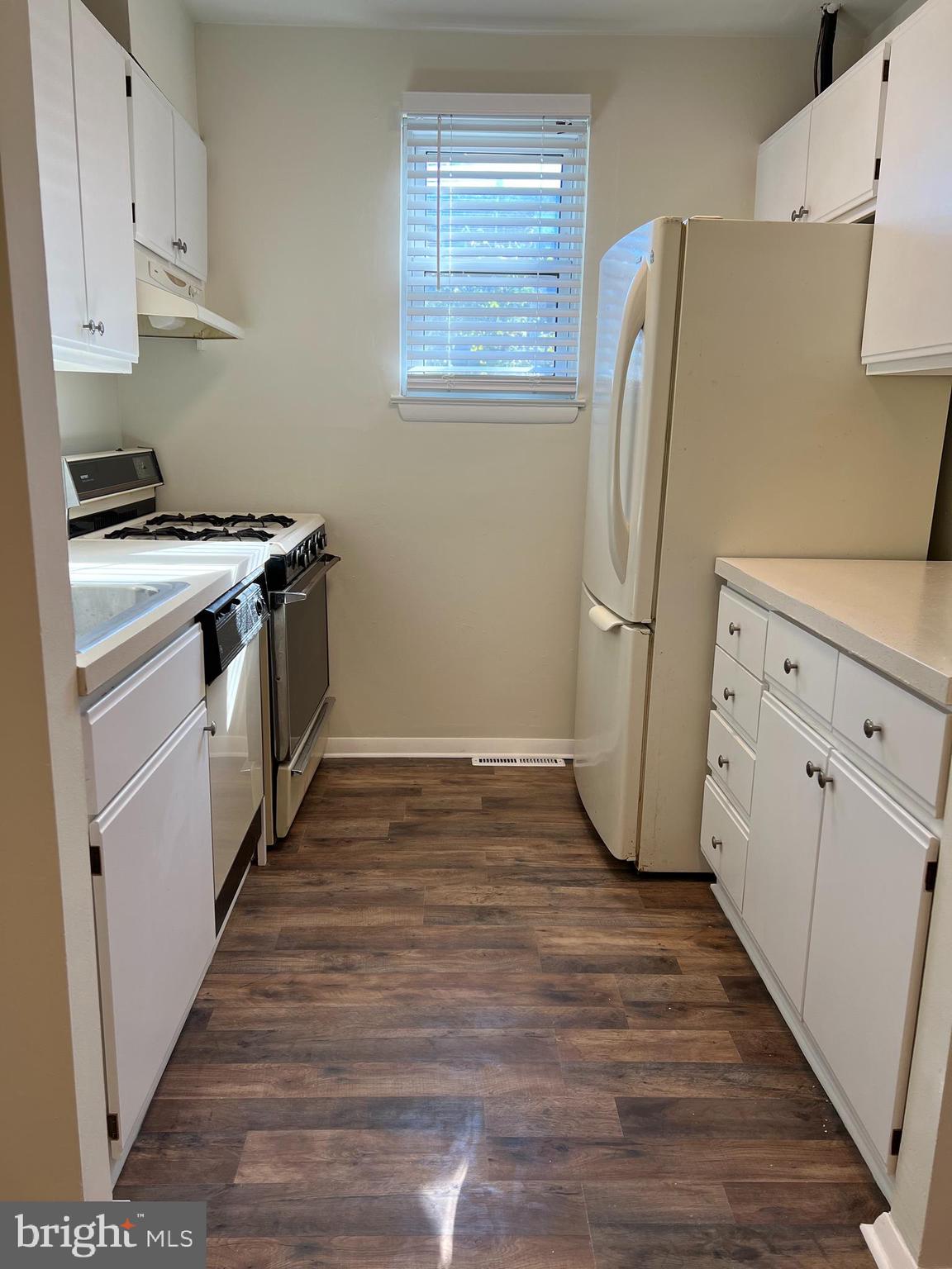 HAMPDEN HISTORIC DISTRICT - Residential