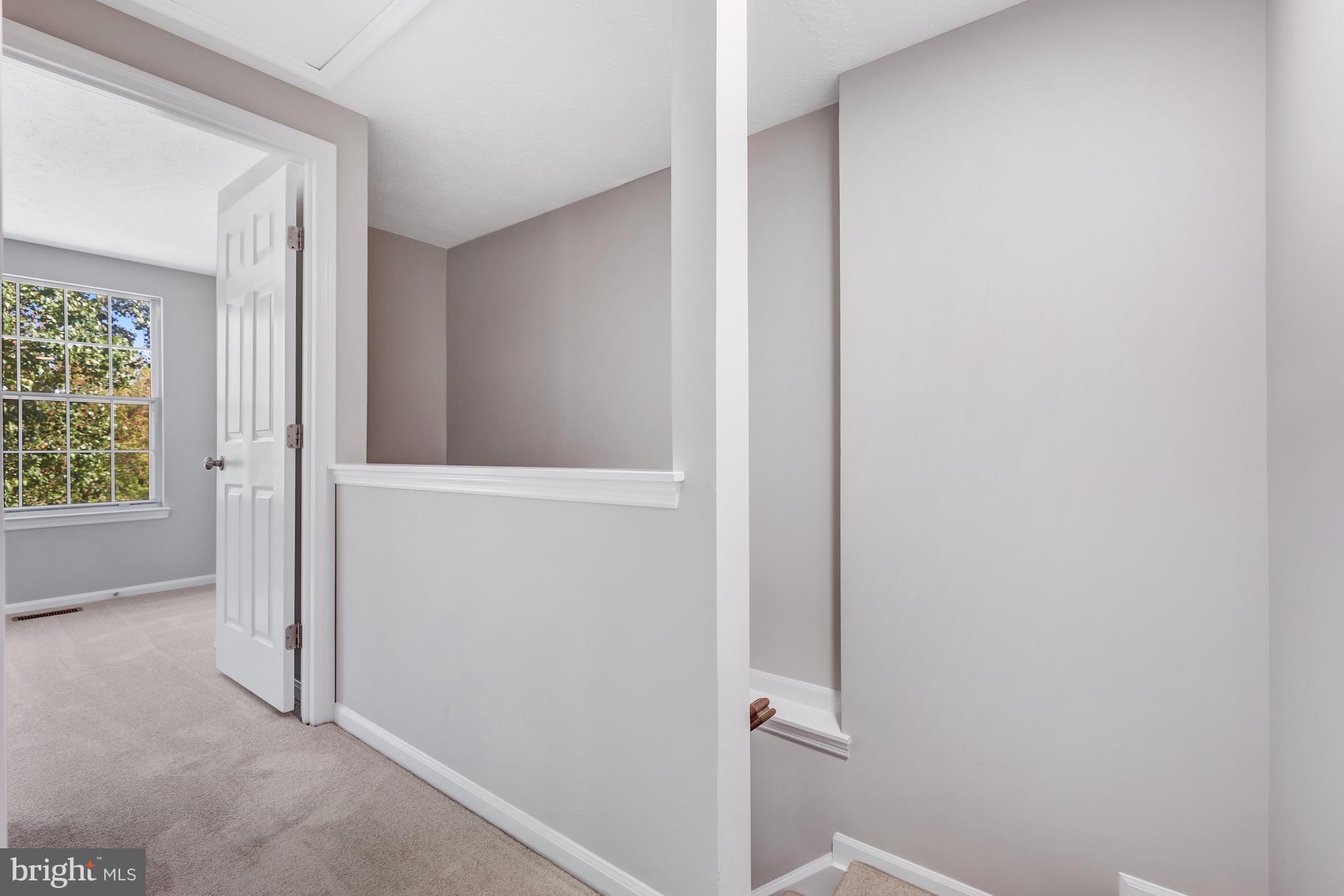 ASHBURN VILLAGE - Residential