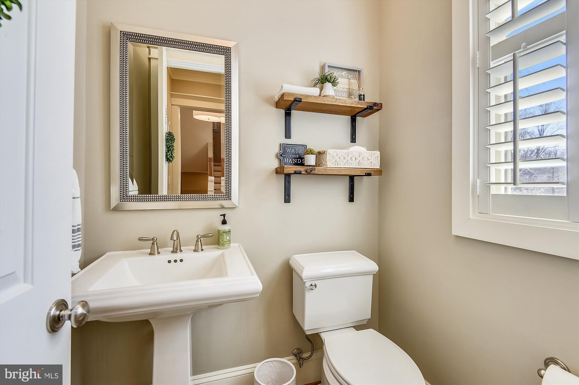 WEST VIENNA WOODS - Residential