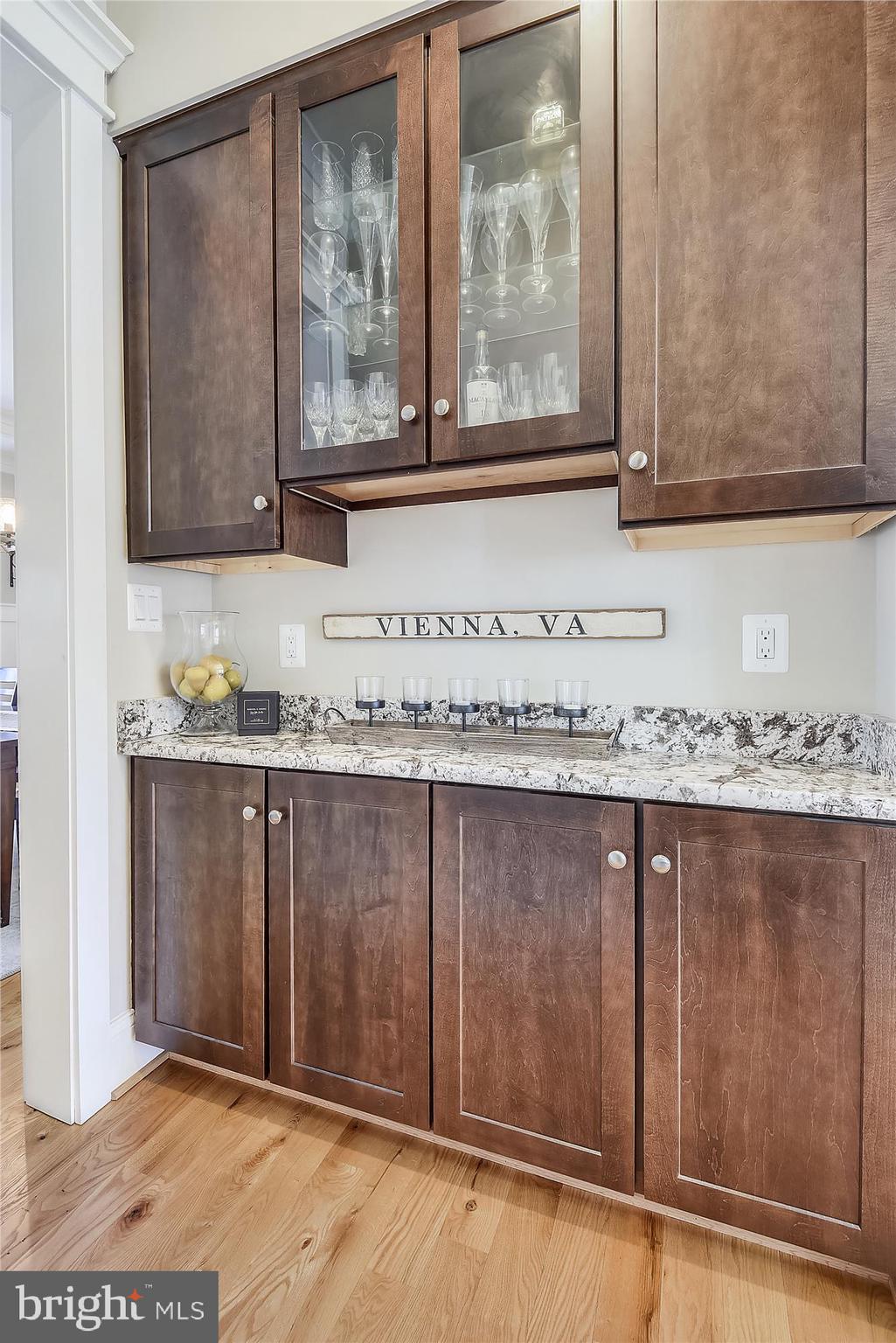 WEST VIENNA WOODS - Residential