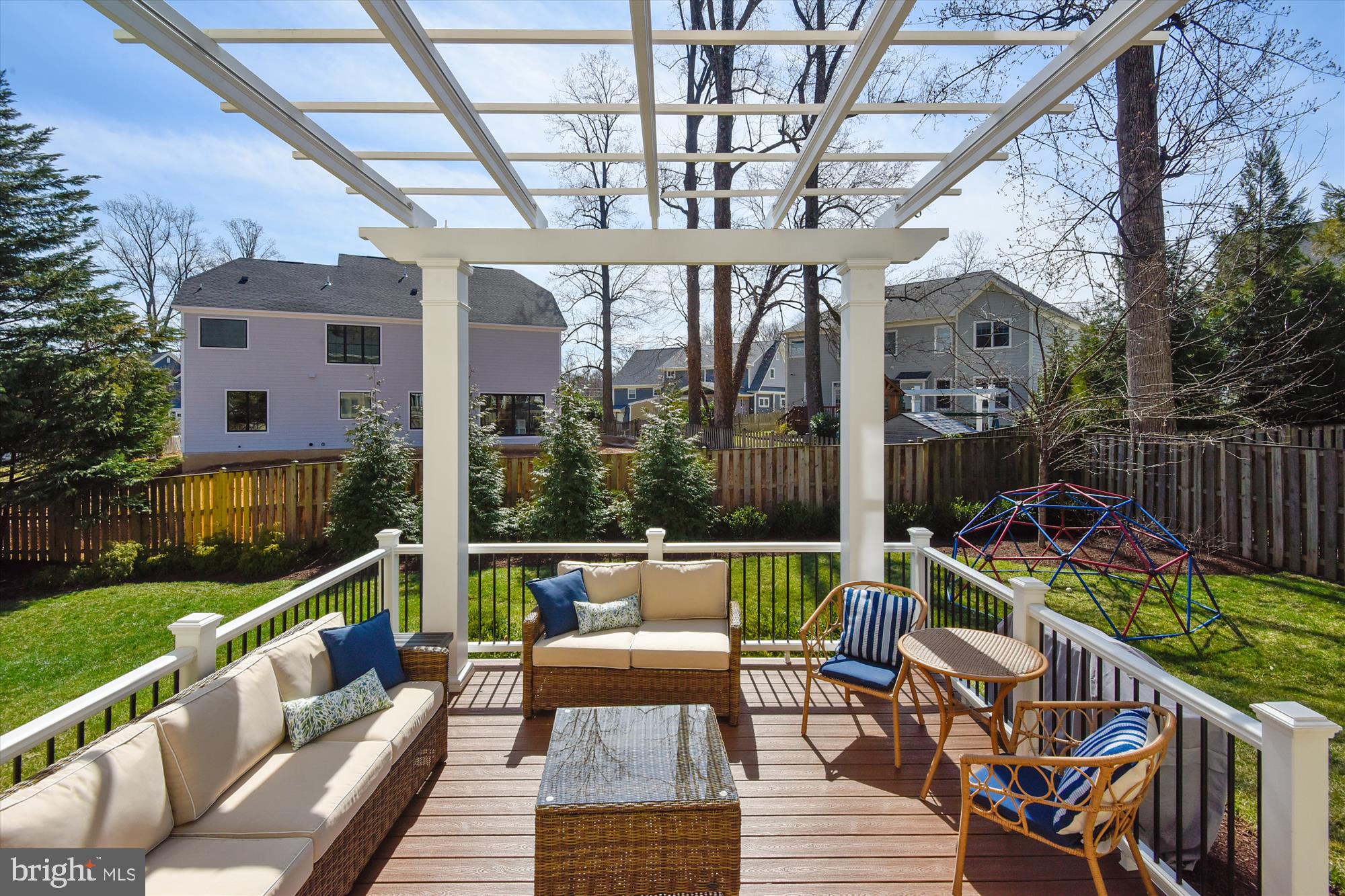 WEST VIENNA WOODS - Residential