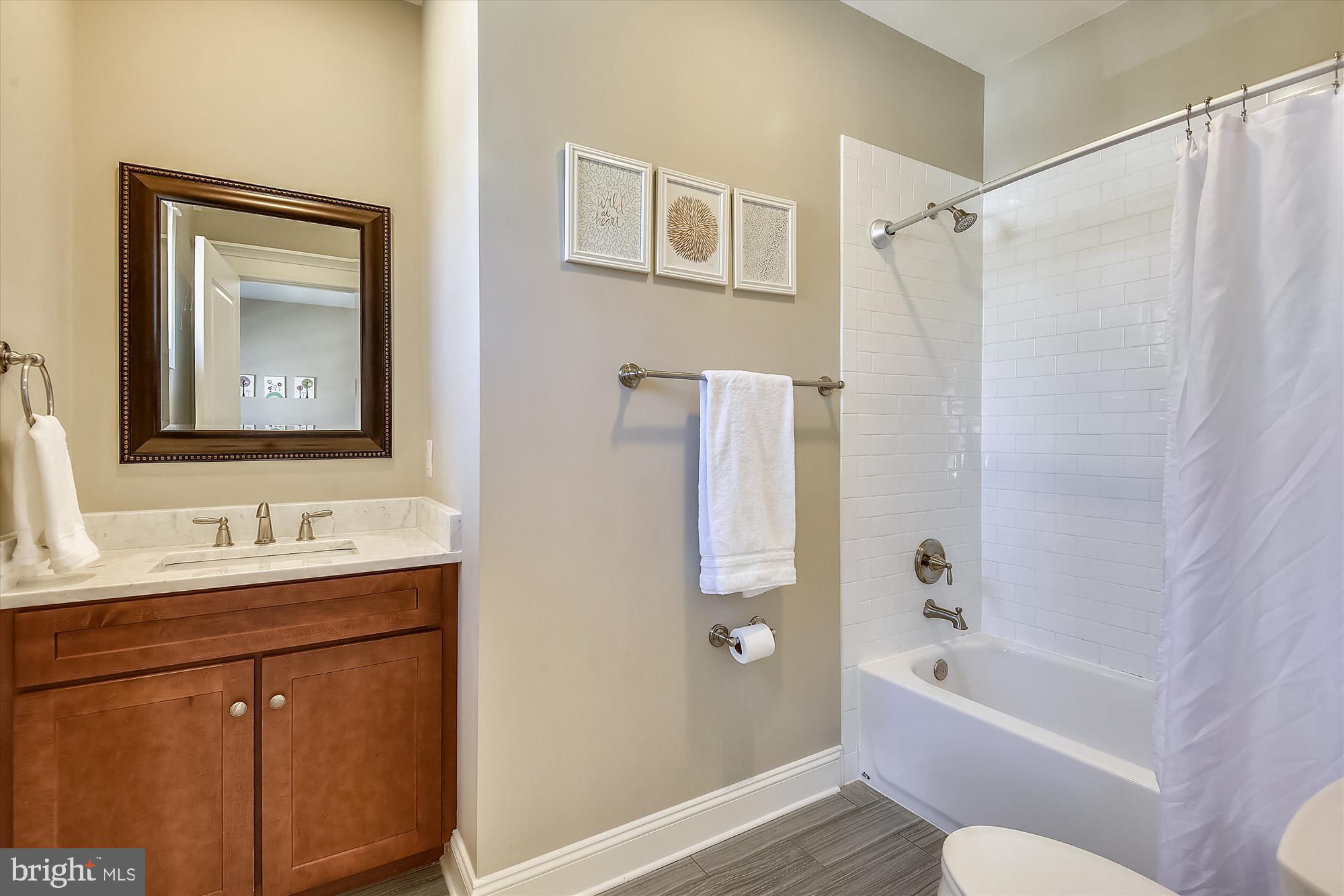 WEST VIENNA WOODS - Residential