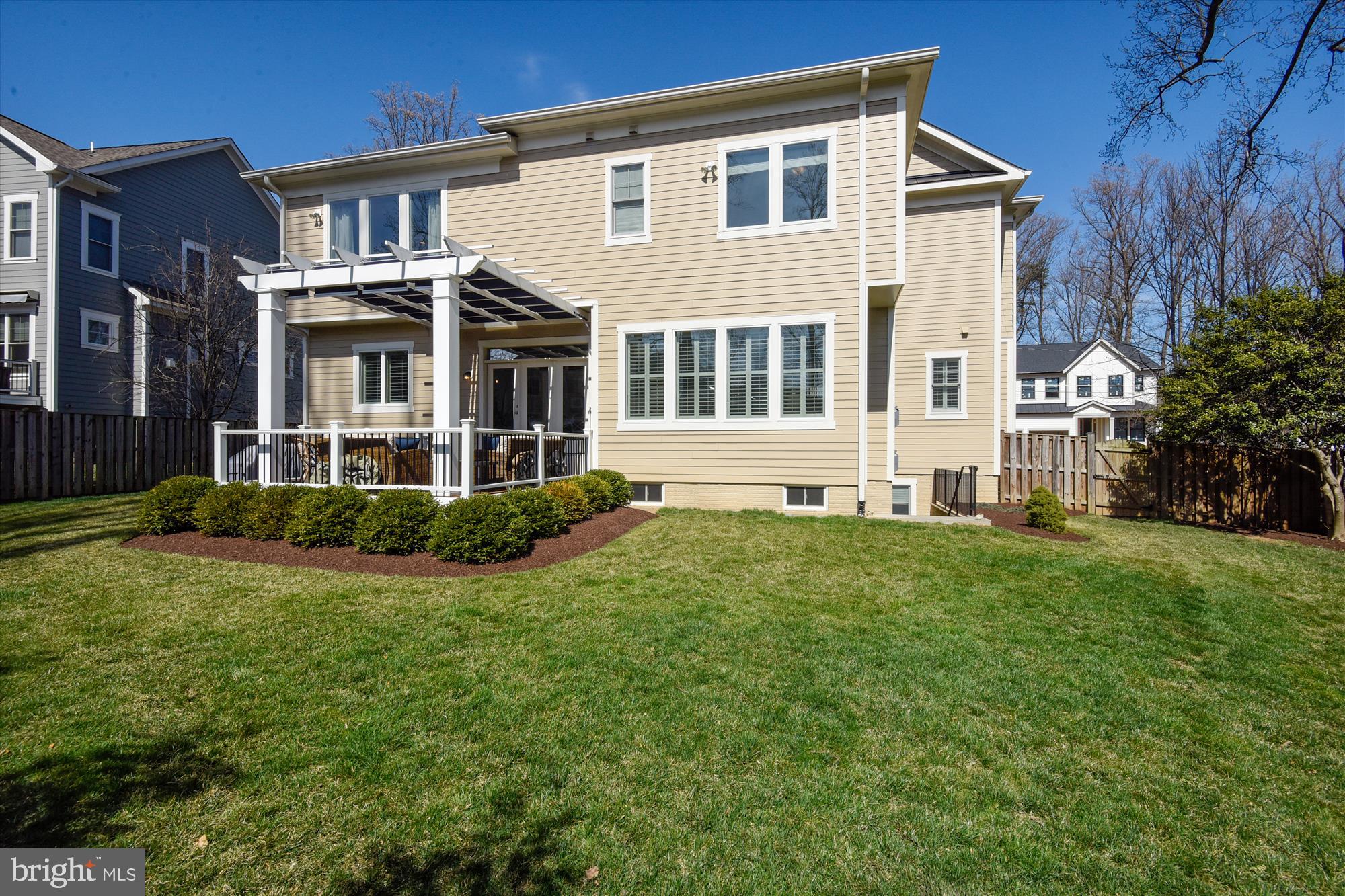 WEST VIENNA WOODS - Residential