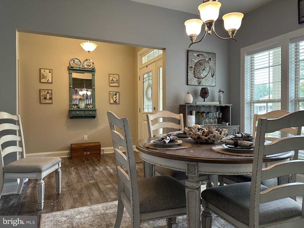 BAY COLONY - Residential