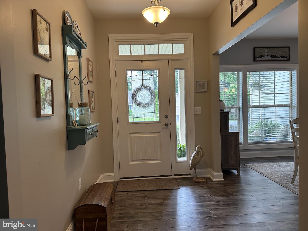 BAY COLONY - Residential