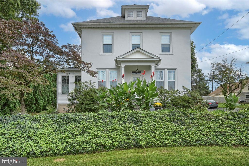 Photo of 30 W BRANDT BLVD, LANDISVILLE, PA 17538 (MLS # PALA2028926)