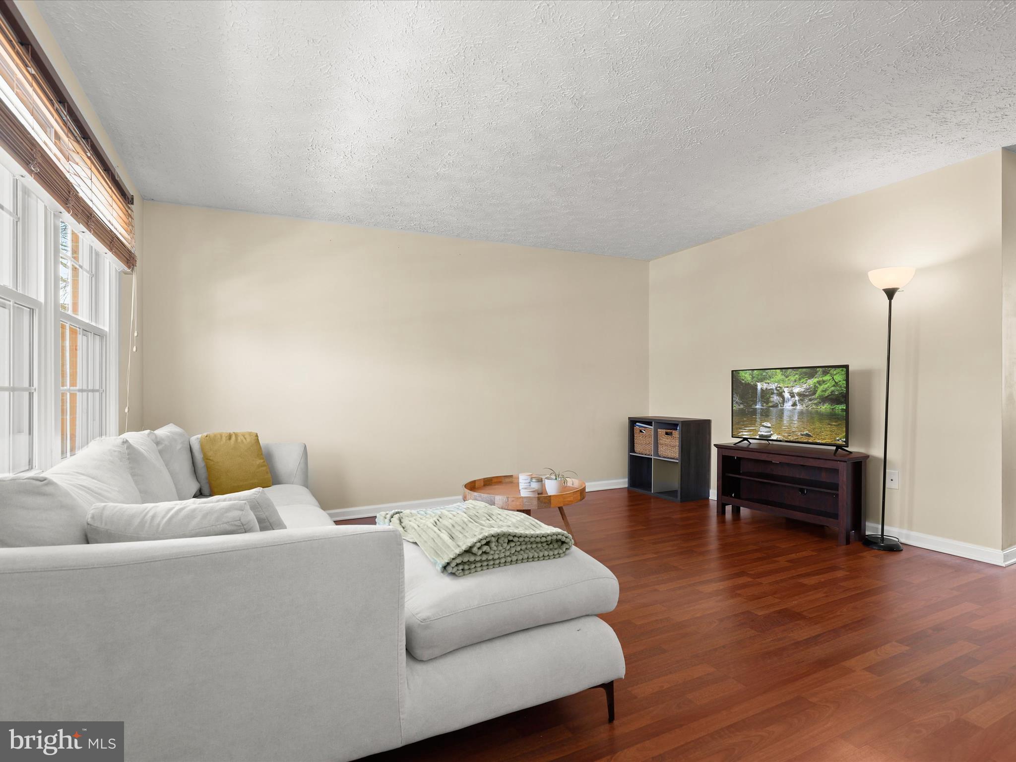 BALLENGER CREEK MEADOWS - Residential