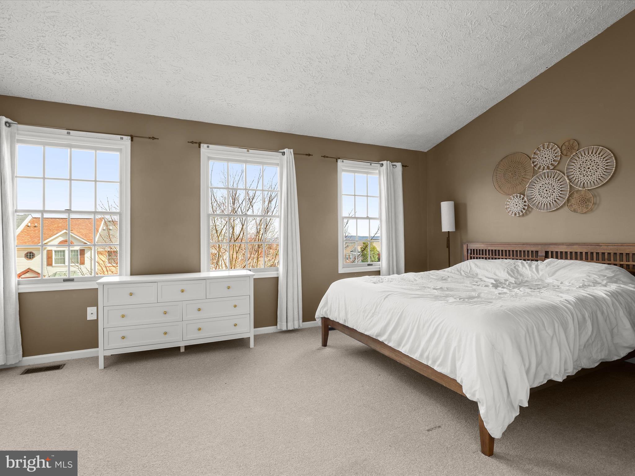 BALLENGER CREEK MEADOWS - Residential