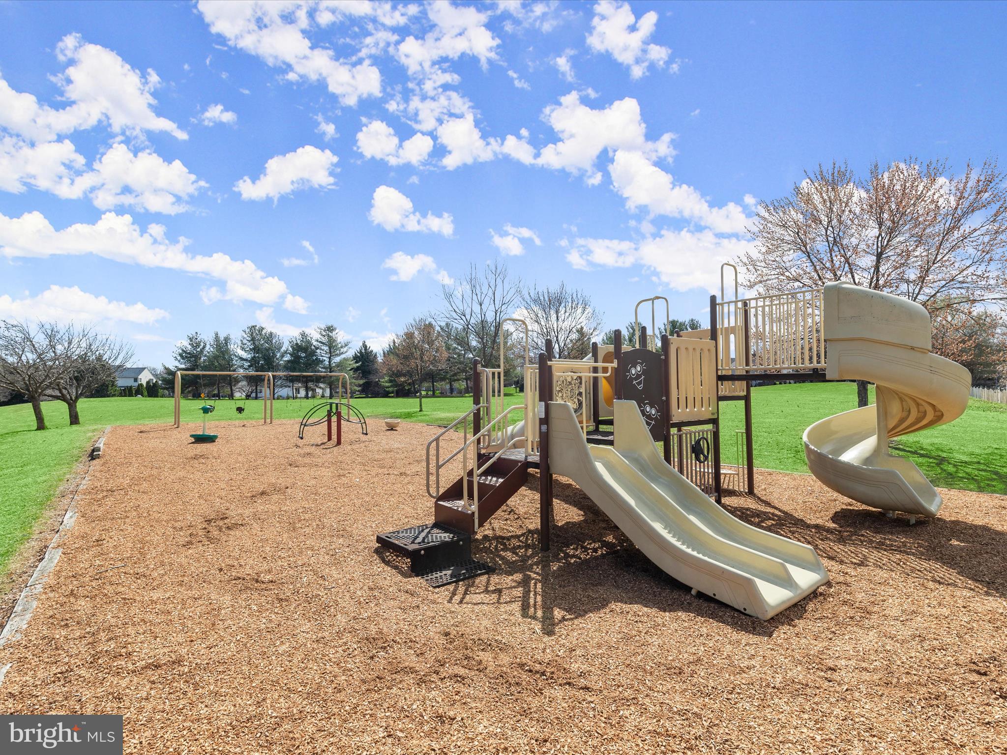 BALLENGER CREEK MEADOWS - Residential