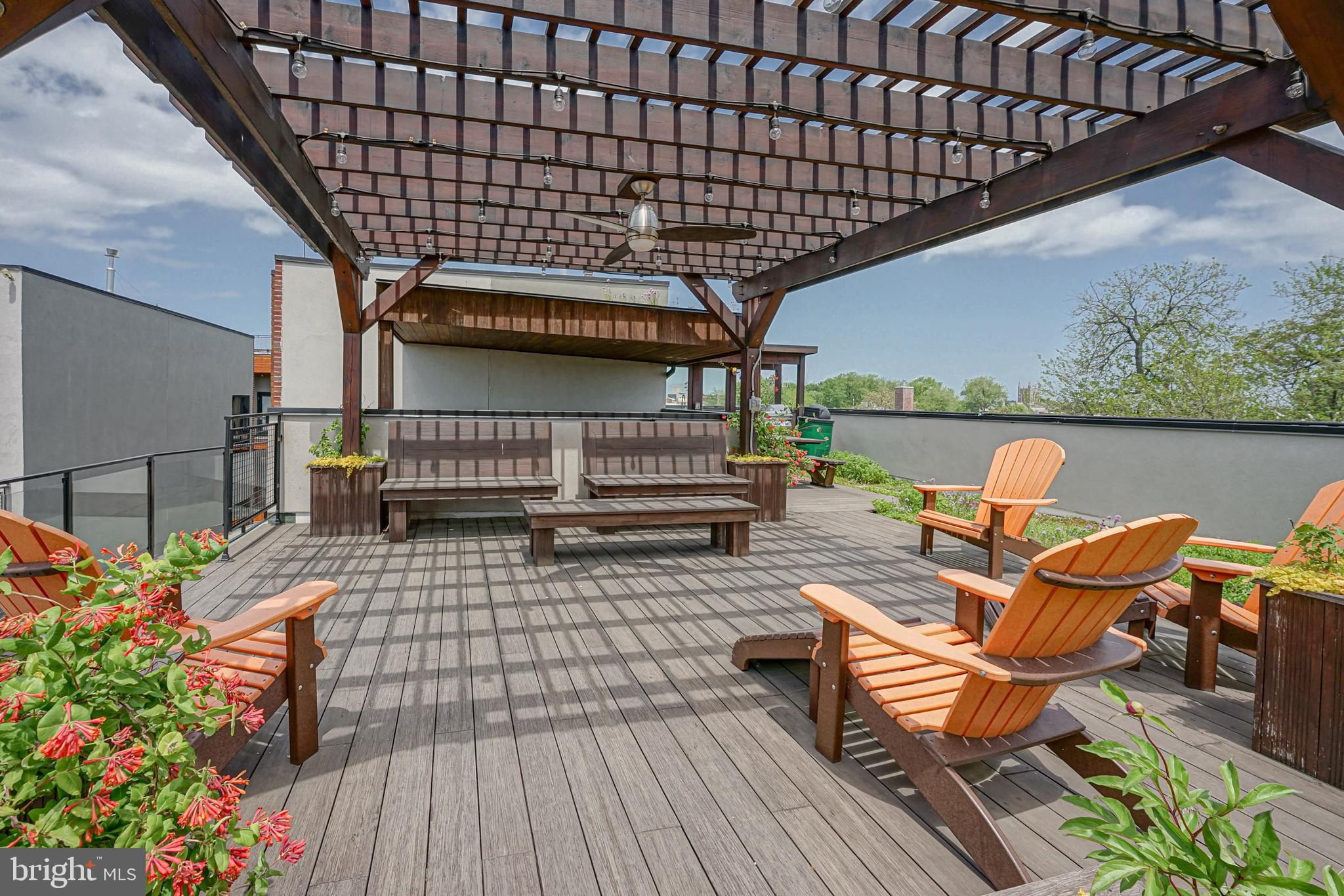 FISHTOWN - Residential Lease