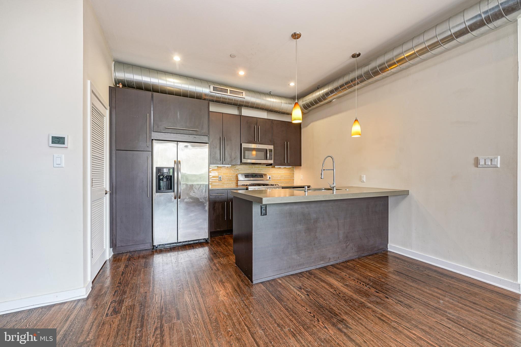 FISHTOWN - Residential Lease