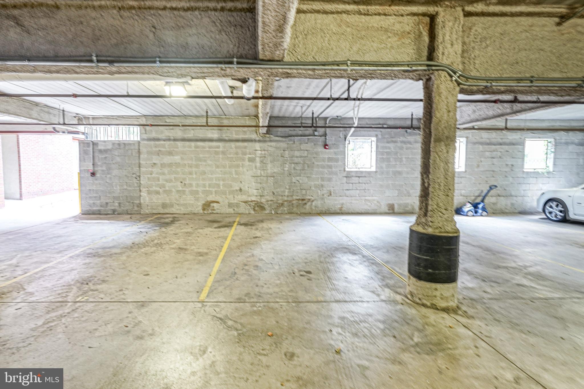 FISHTOWN - Residential Lease