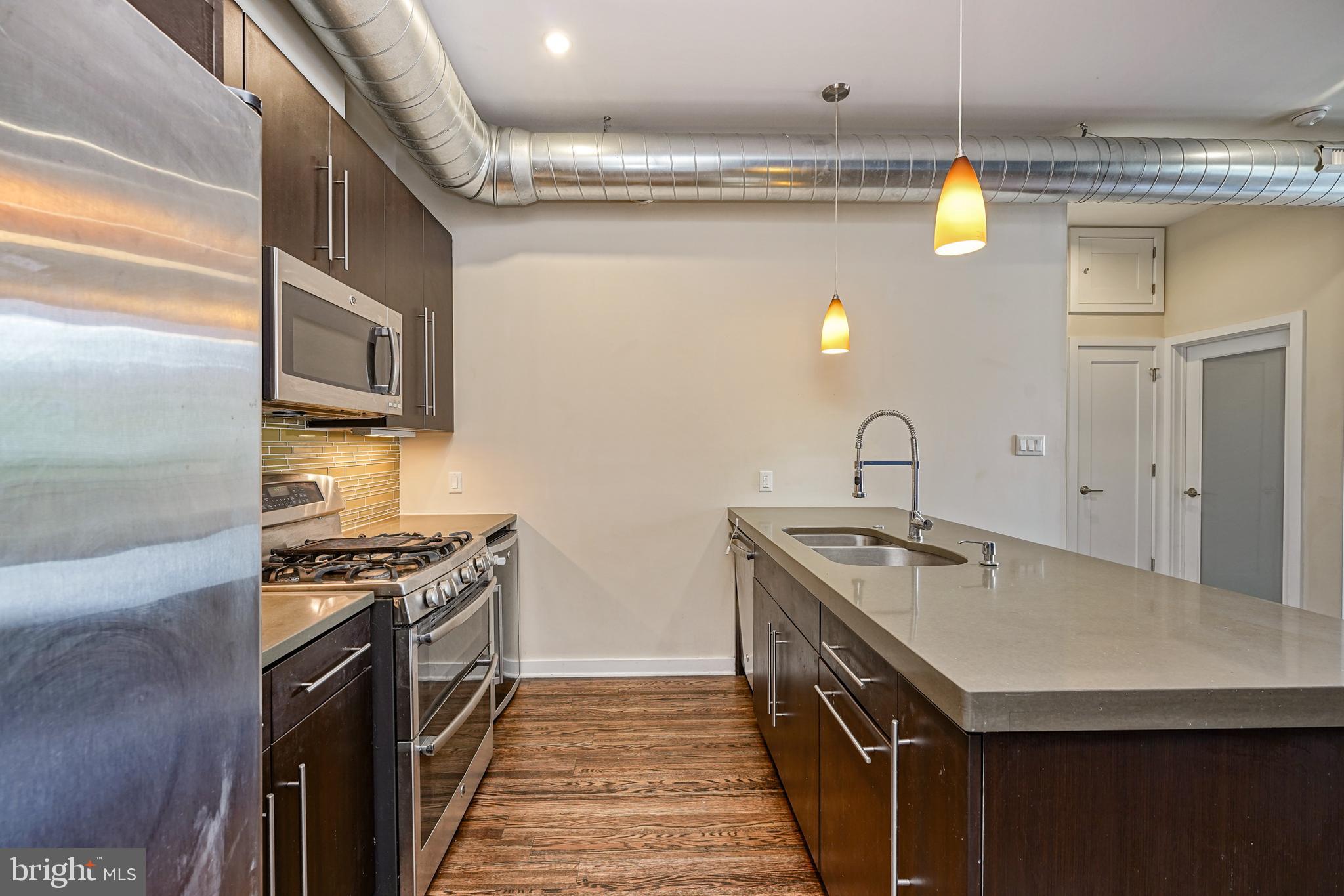 FISHTOWN - Residential Lease