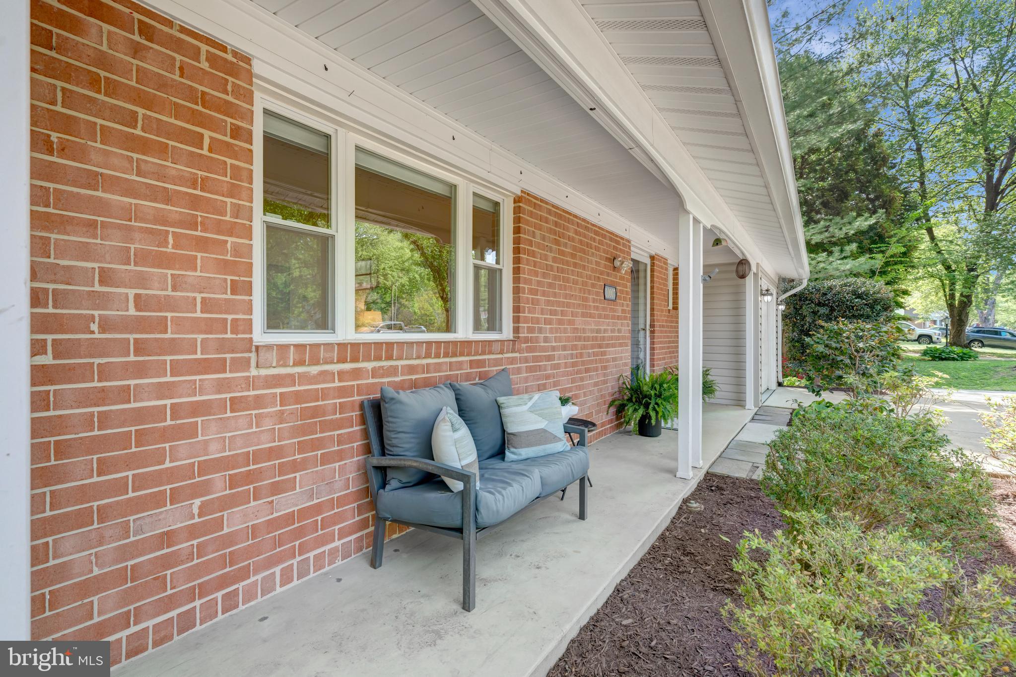 10007 COMMONWEALTH BOULEVARD