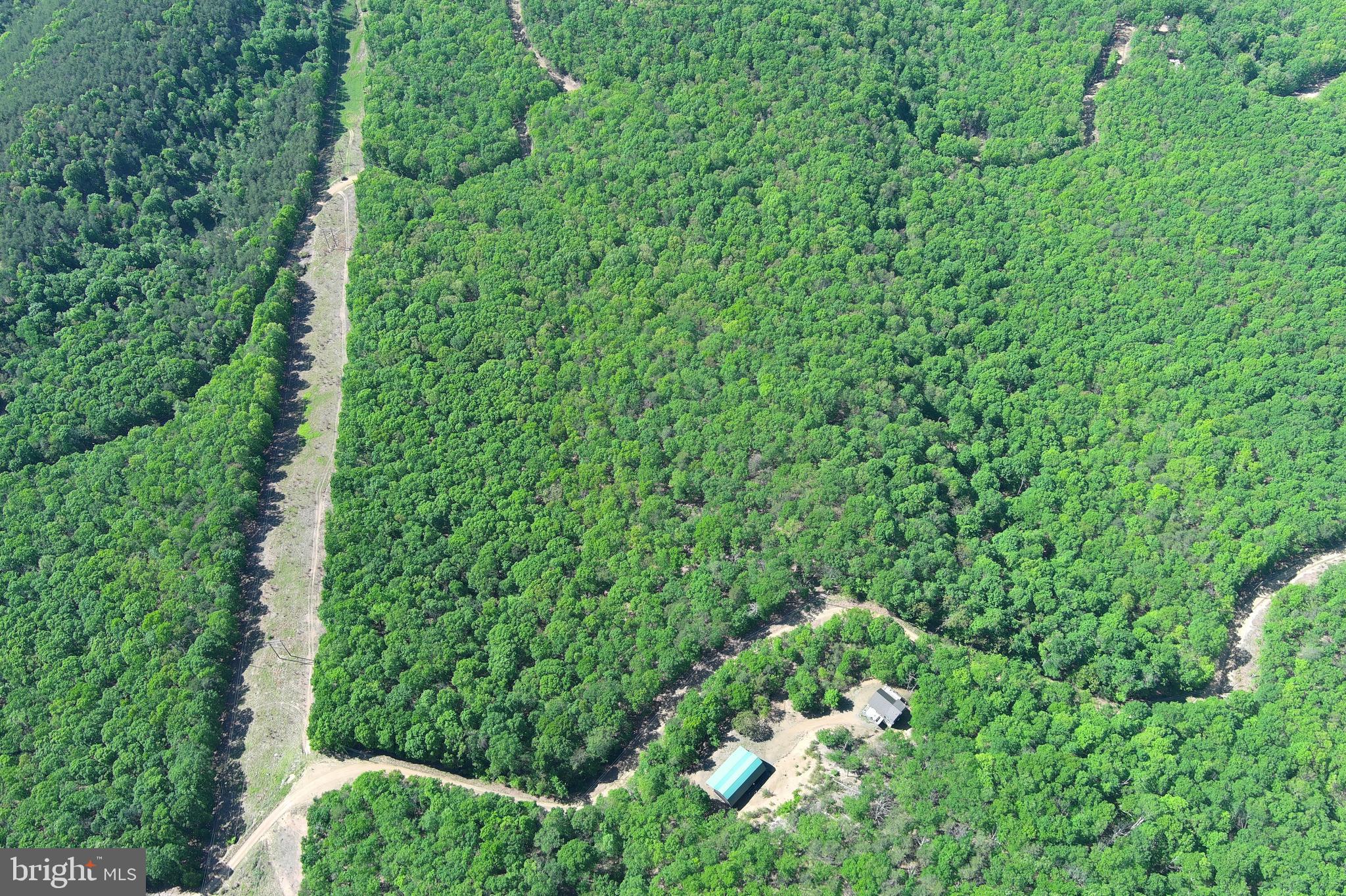 SHADOW KNOLLS - Land