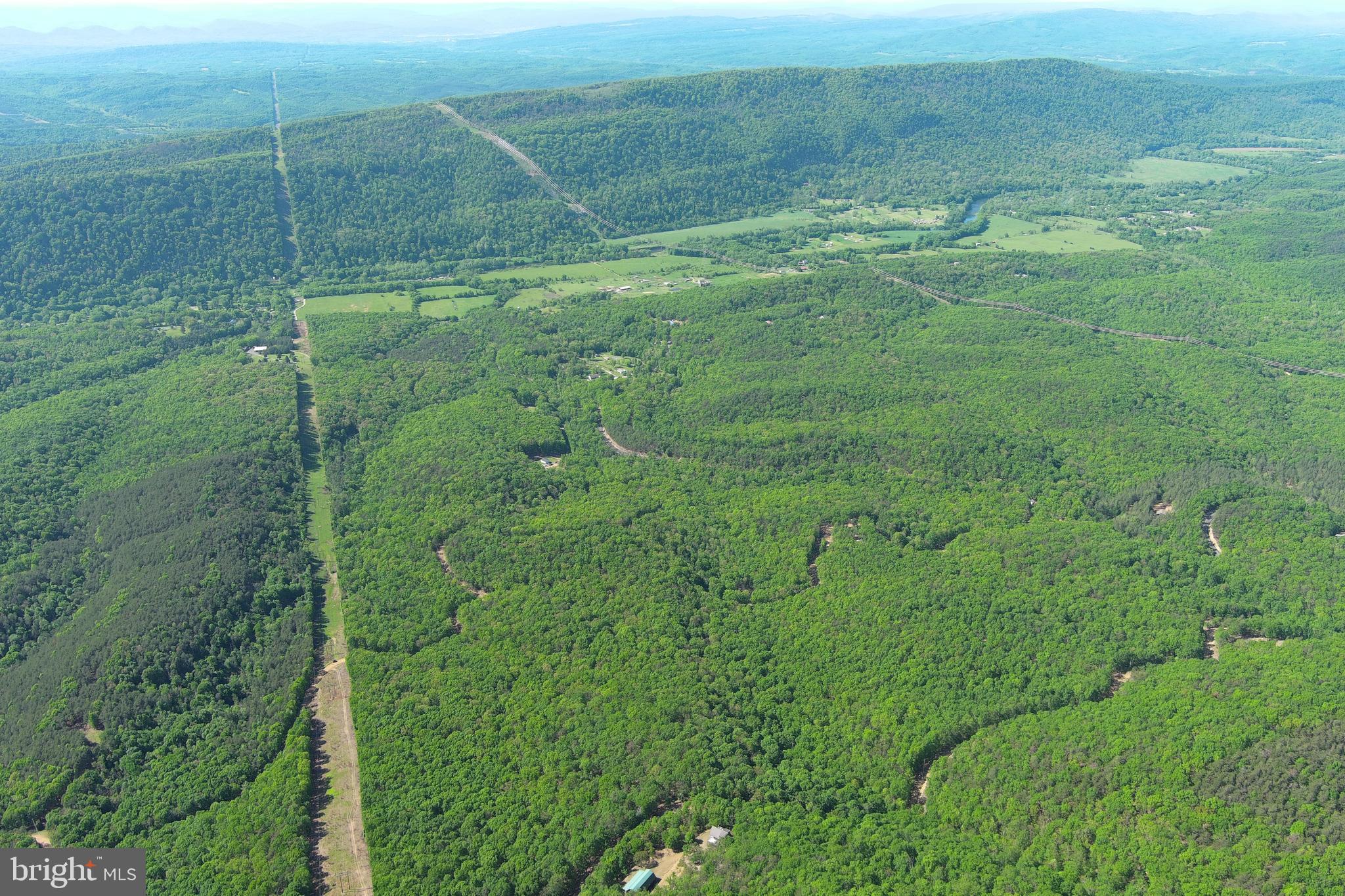 SHADOW KNOLLS - Land