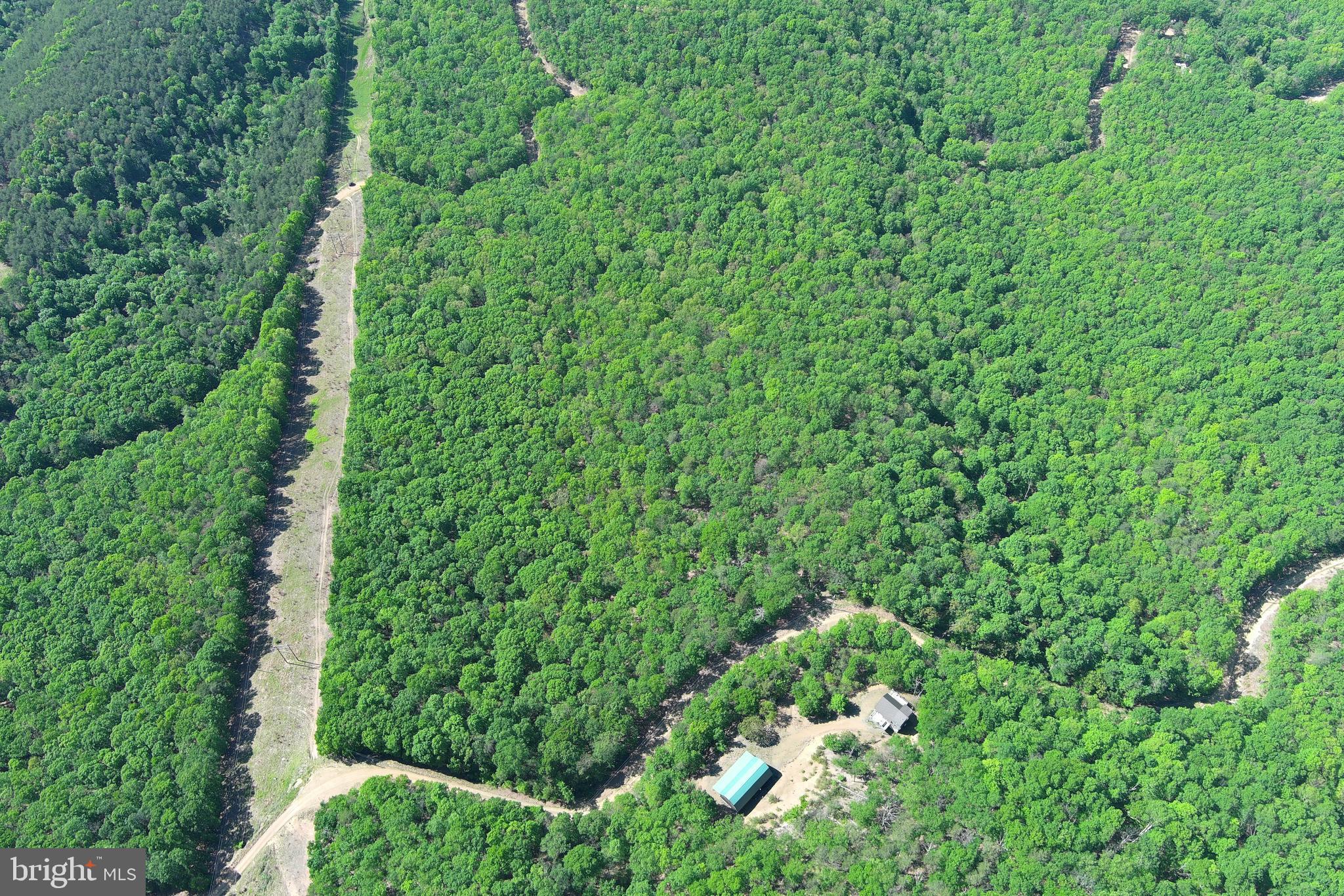 SHADOW KNOLLS - Land