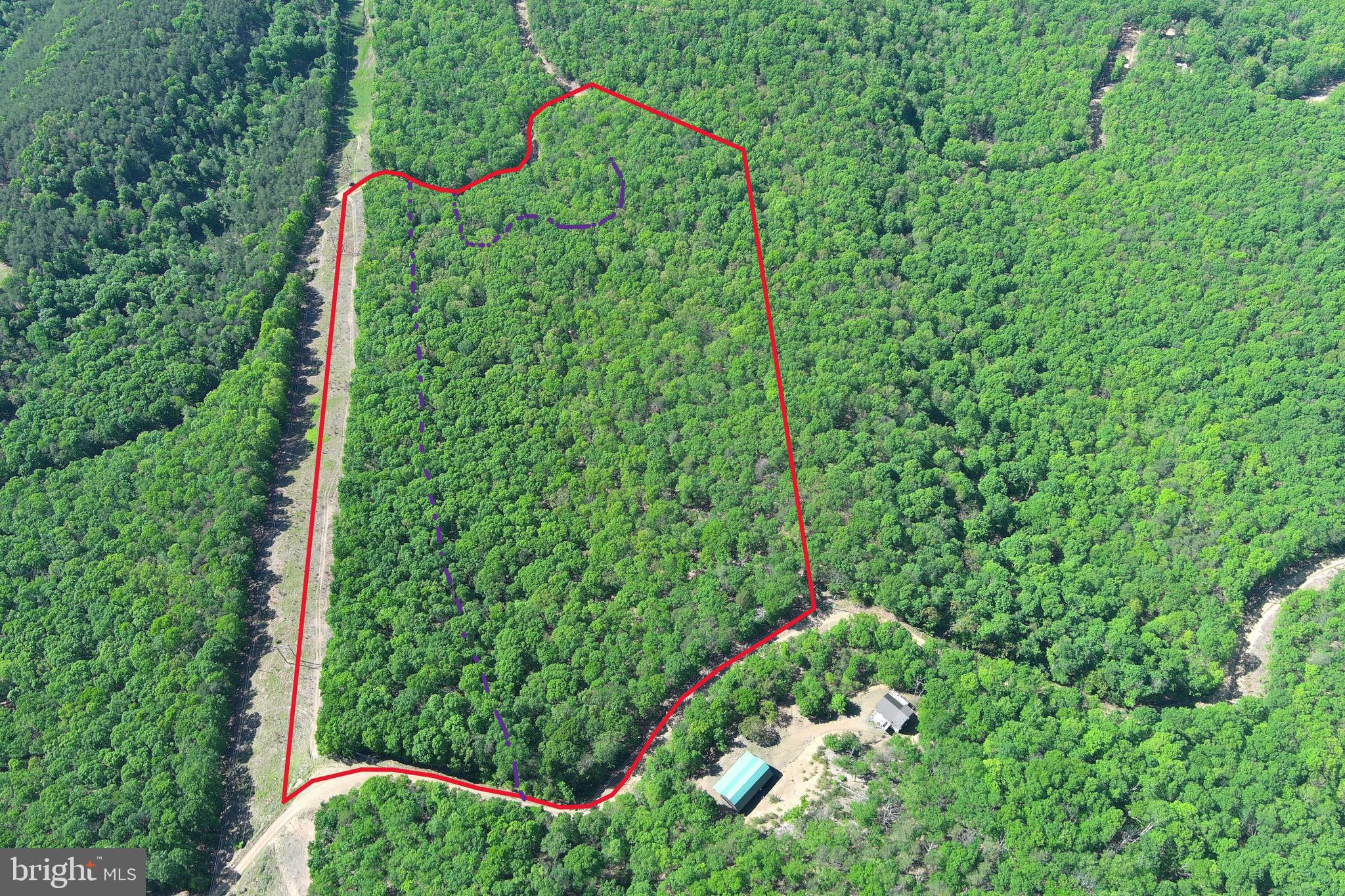 SHADOW KNOLLS - Land