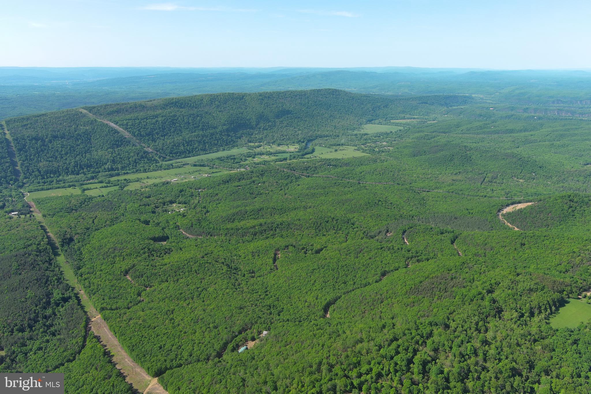 SHADOW KNOLLS - Land