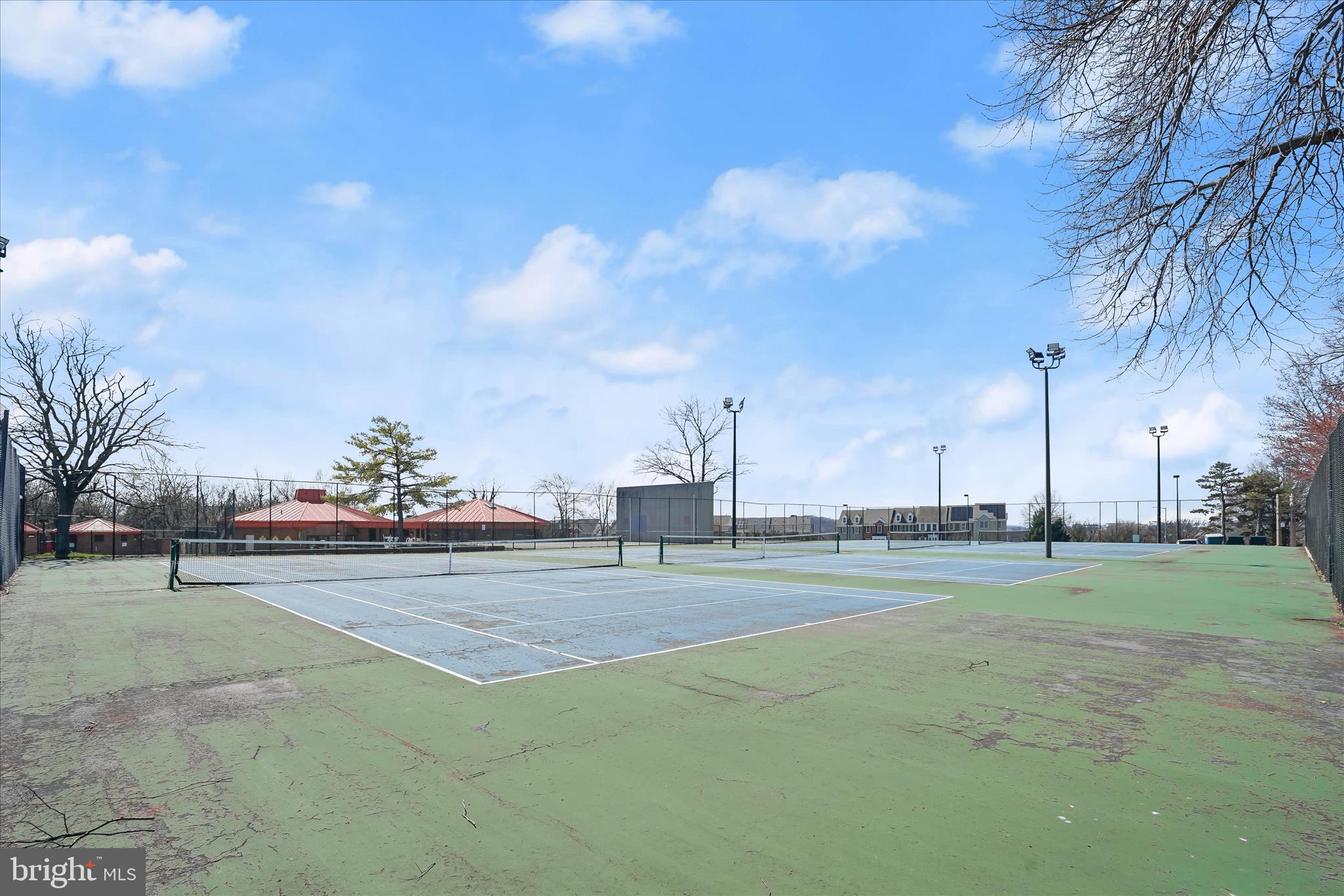 BROOKLAND - Residential