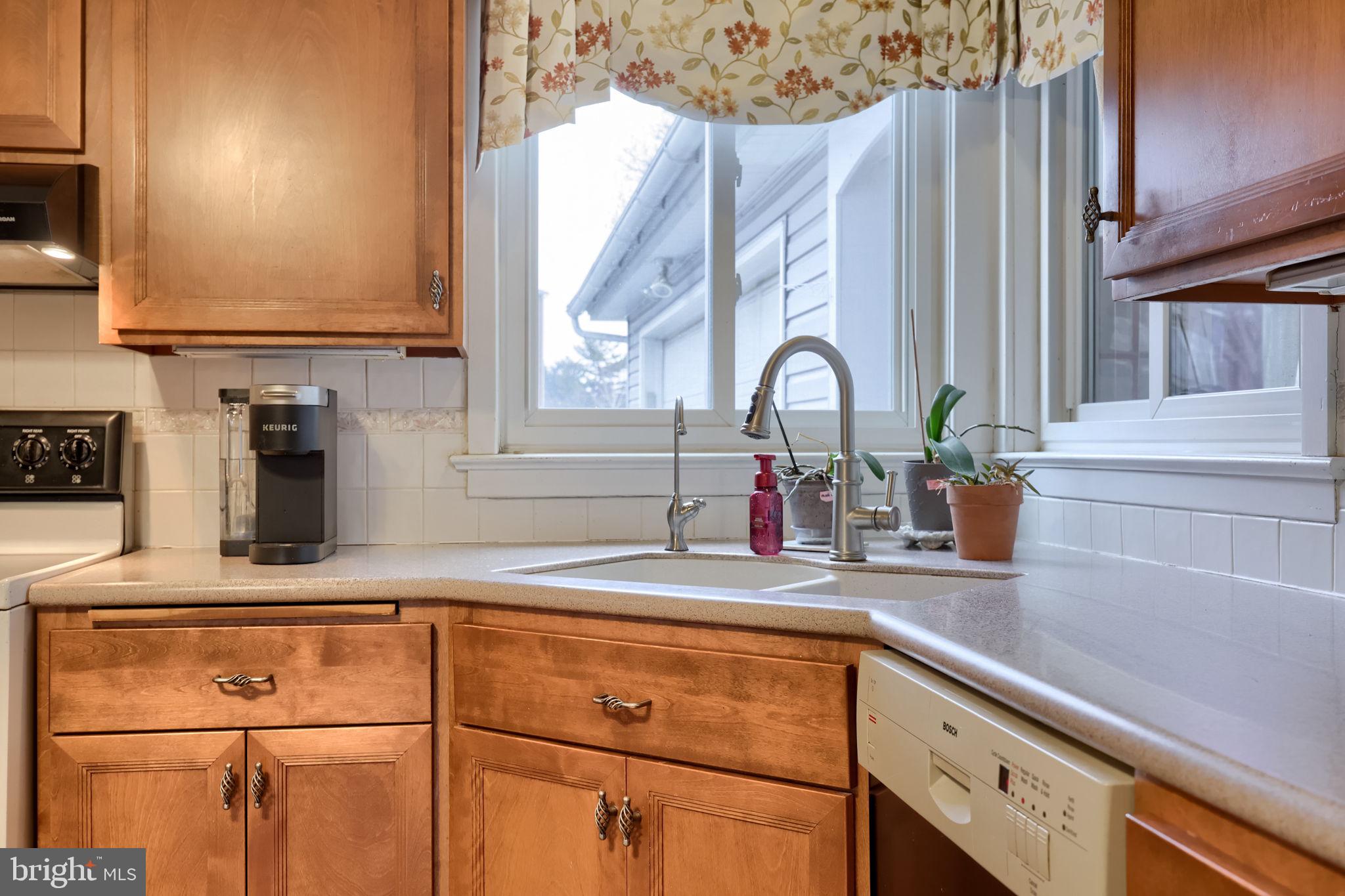 NEW  HOLLAND - Residential