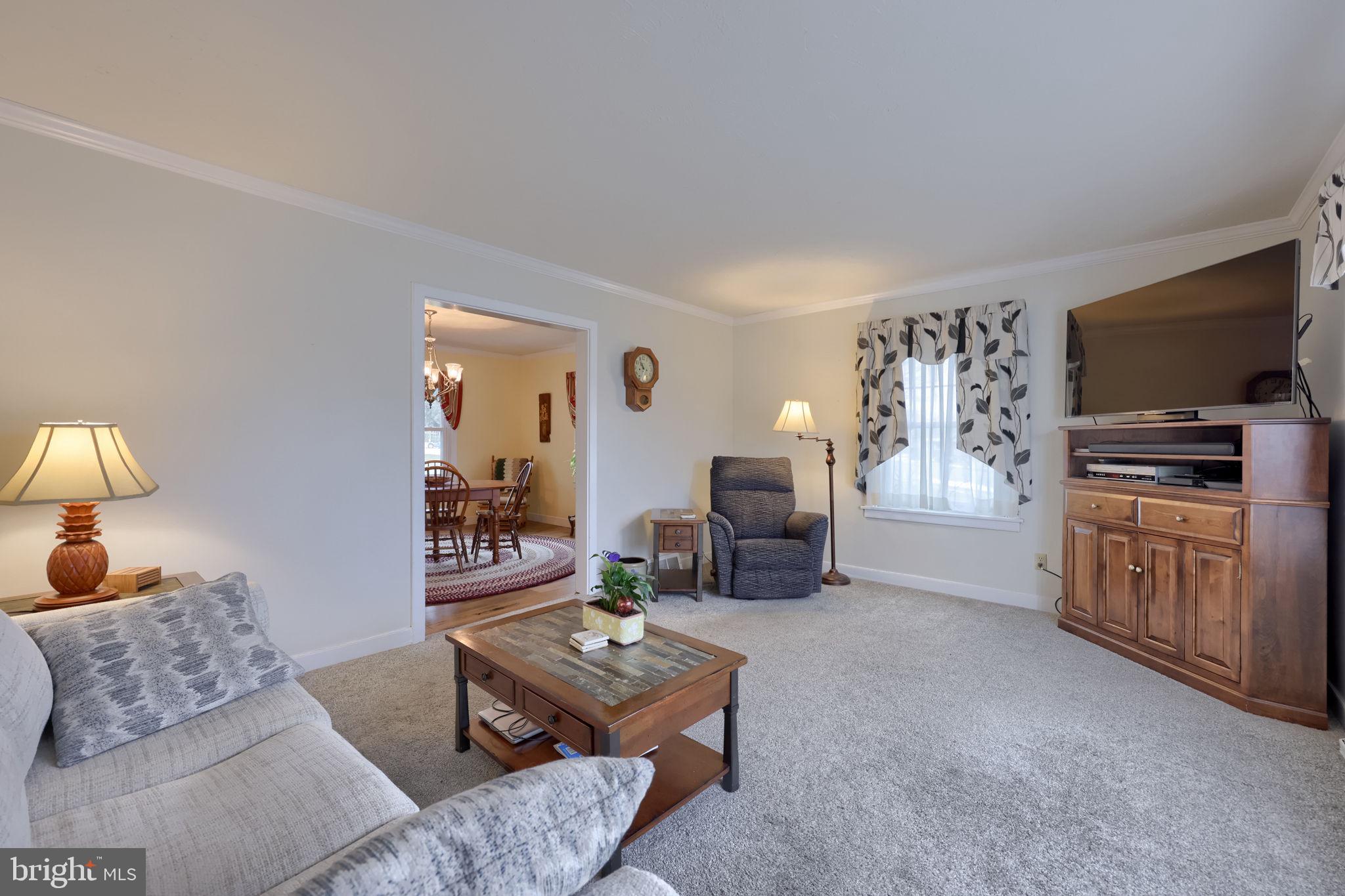 NEW  HOLLAND - Residential