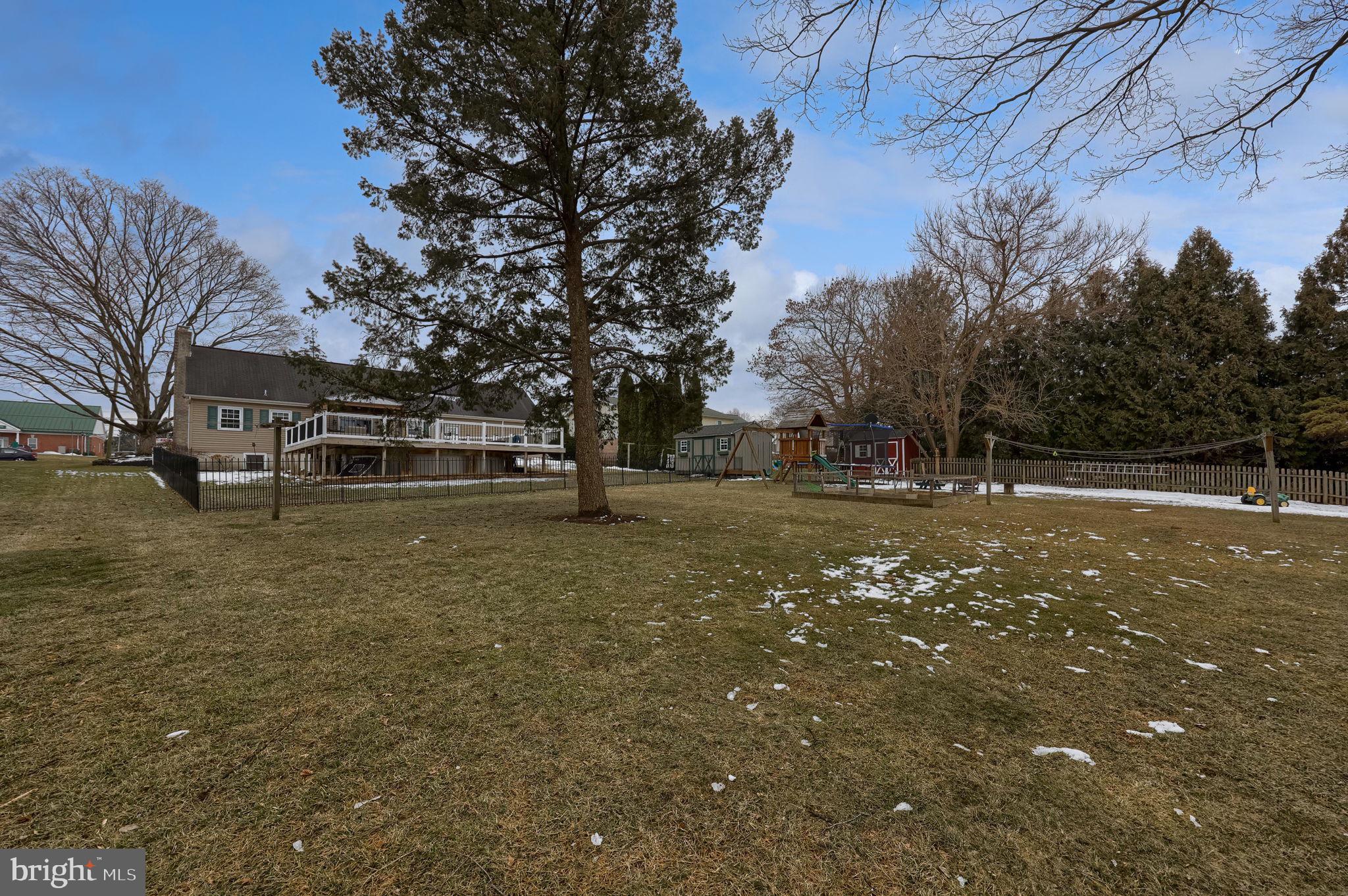 NEW  HOLLAND - Residential