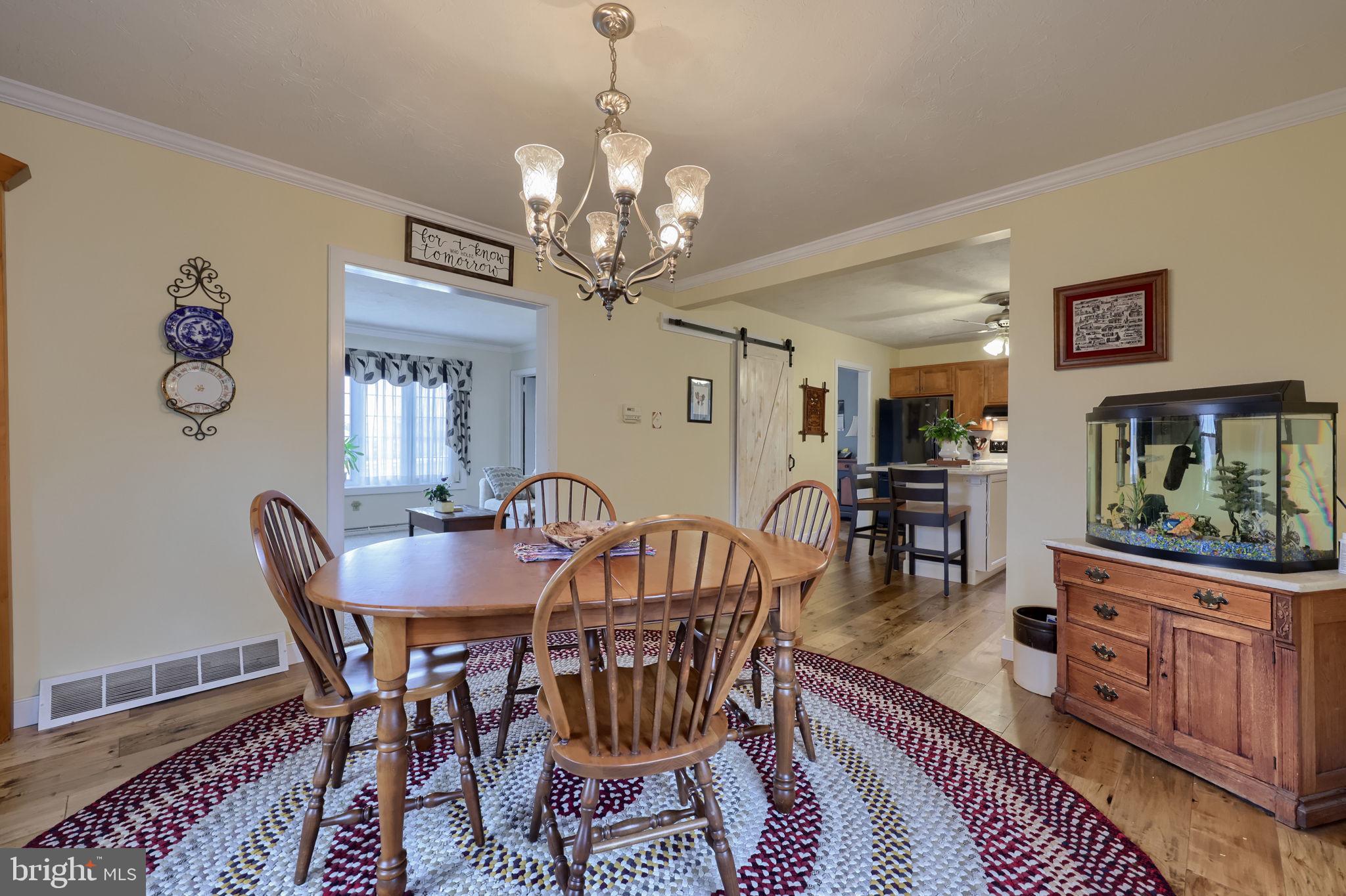 NEW  HOLLAND - Residential