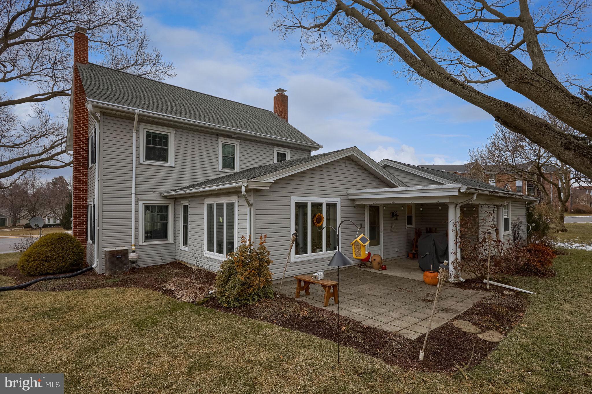 314 W CONESTOGA STREET