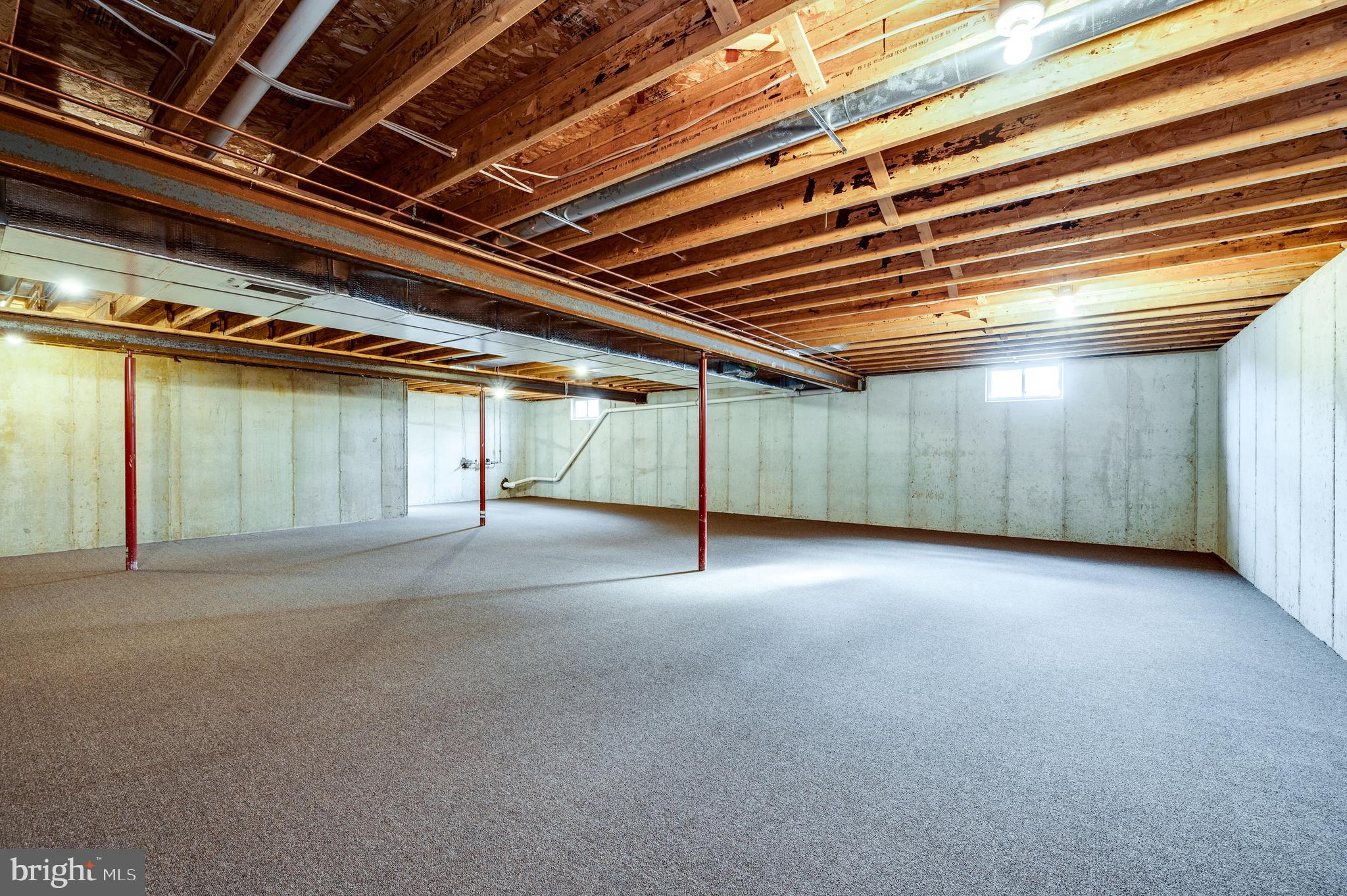 WILLOW RUN - Residential